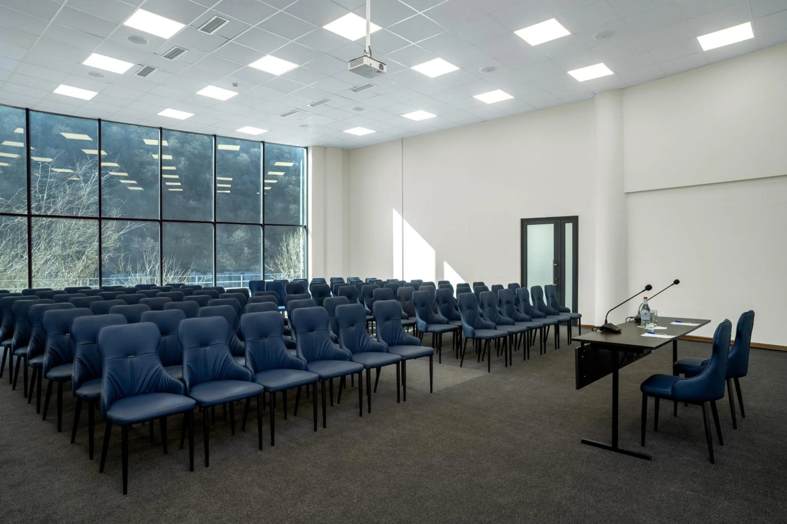 Meeting/conference room in Ani Forest Hills Hotel and Resort, Dilijan