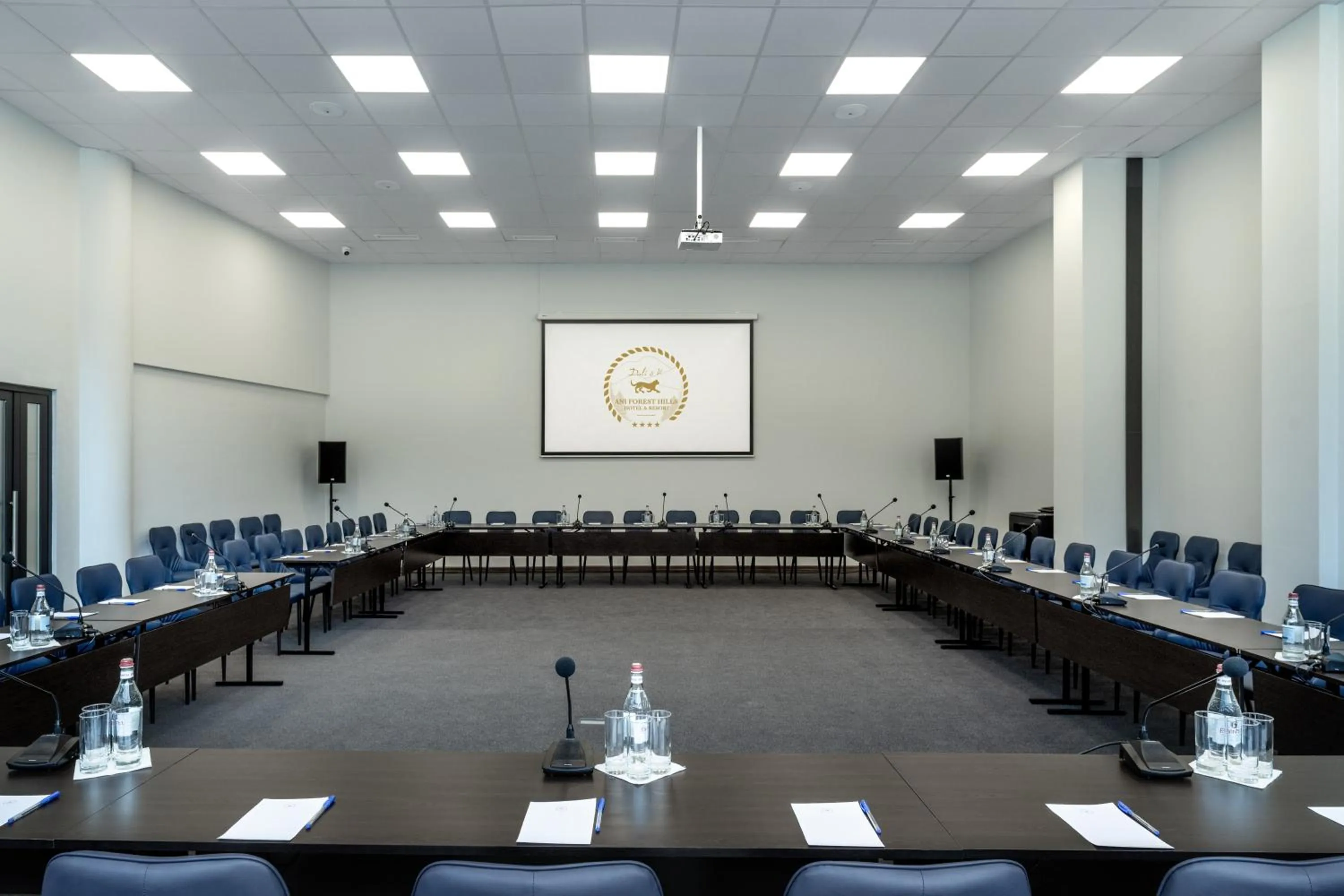 Meeting/conference room in Ani Forest Hills Hotel and Resort, Dilijan