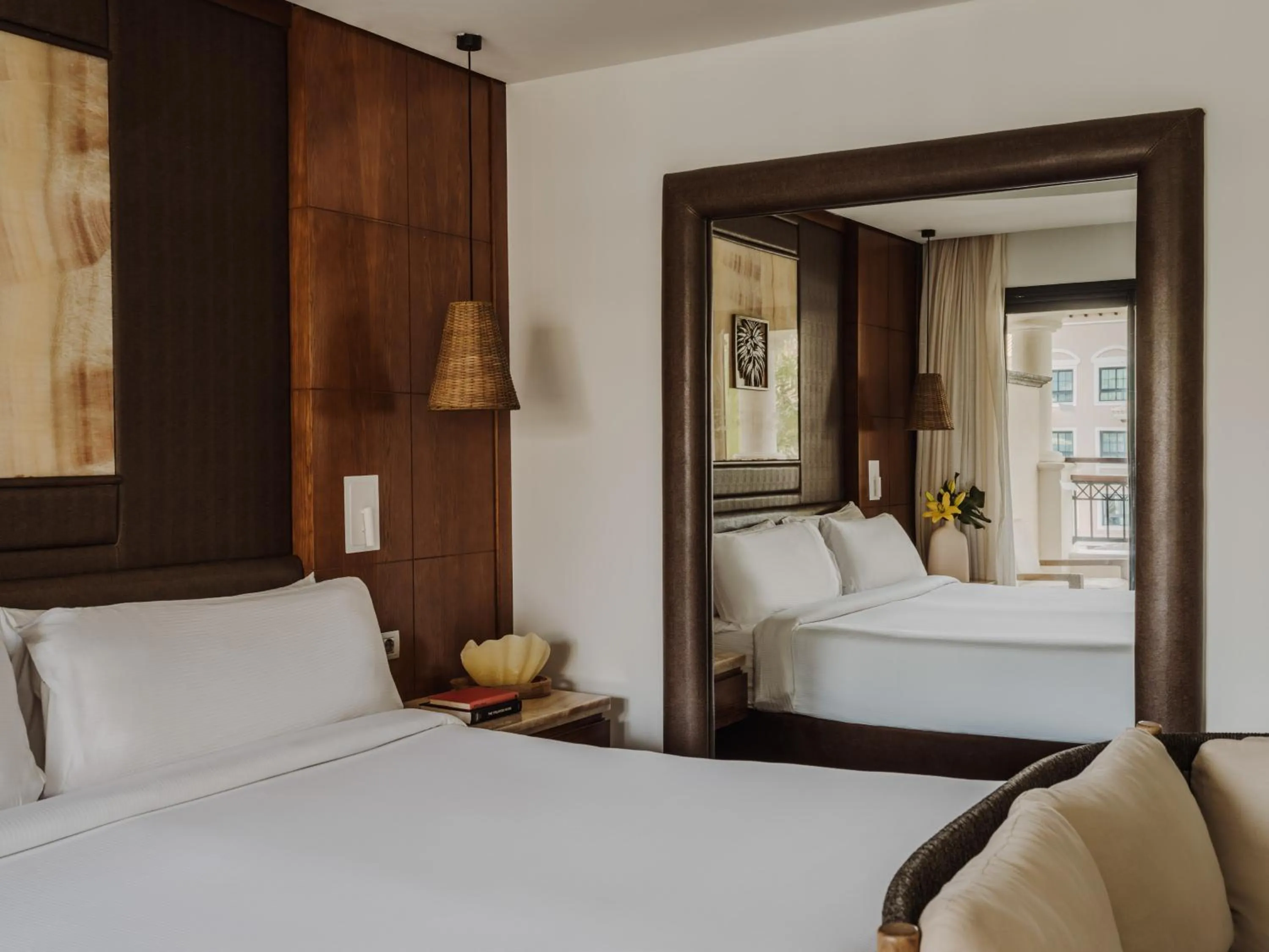 Bed in Gran Melia Palacio de Isora Resort & Spa