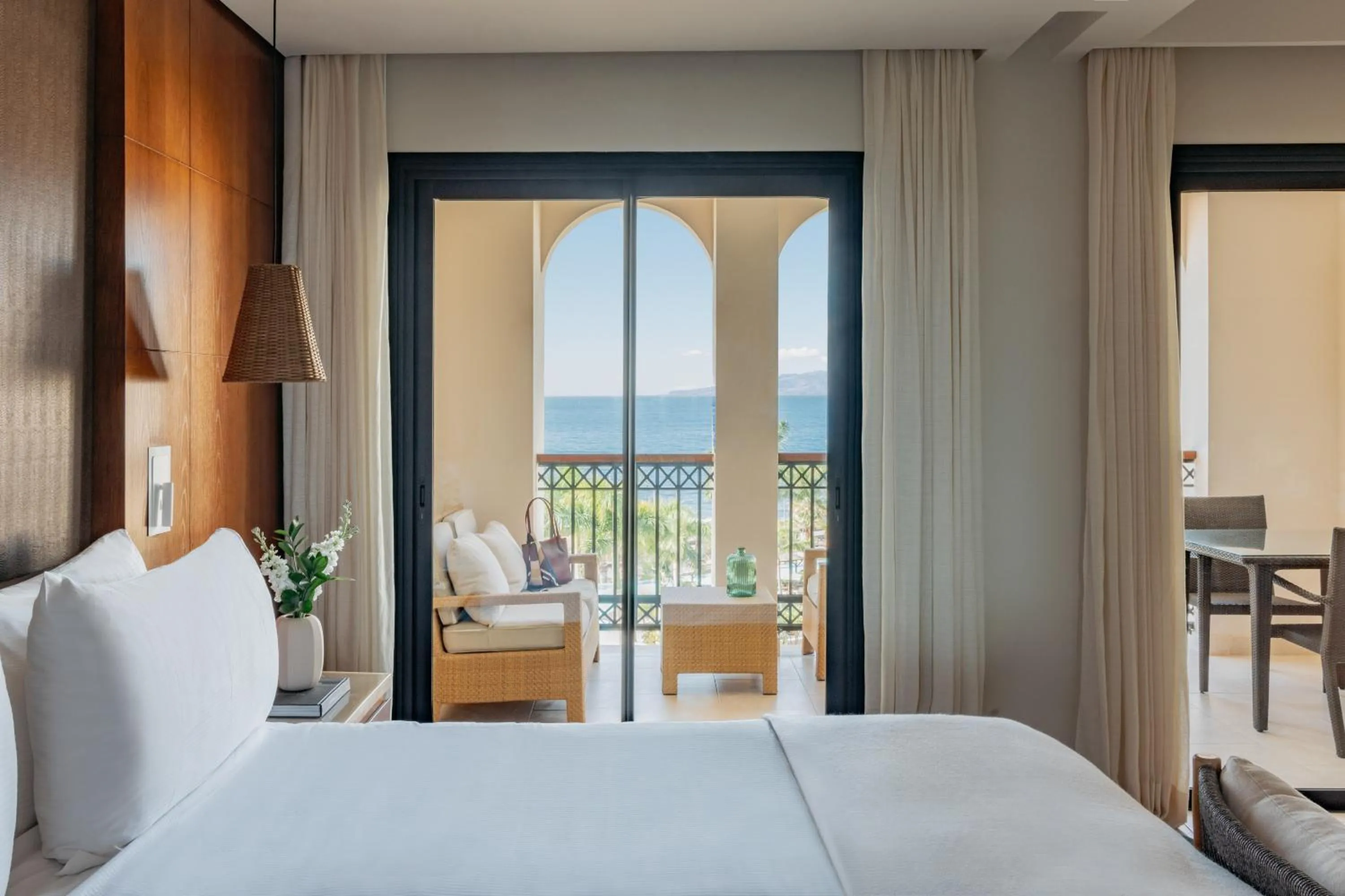 Bed in Gran Melia Palacio de Isora Resort & Spa