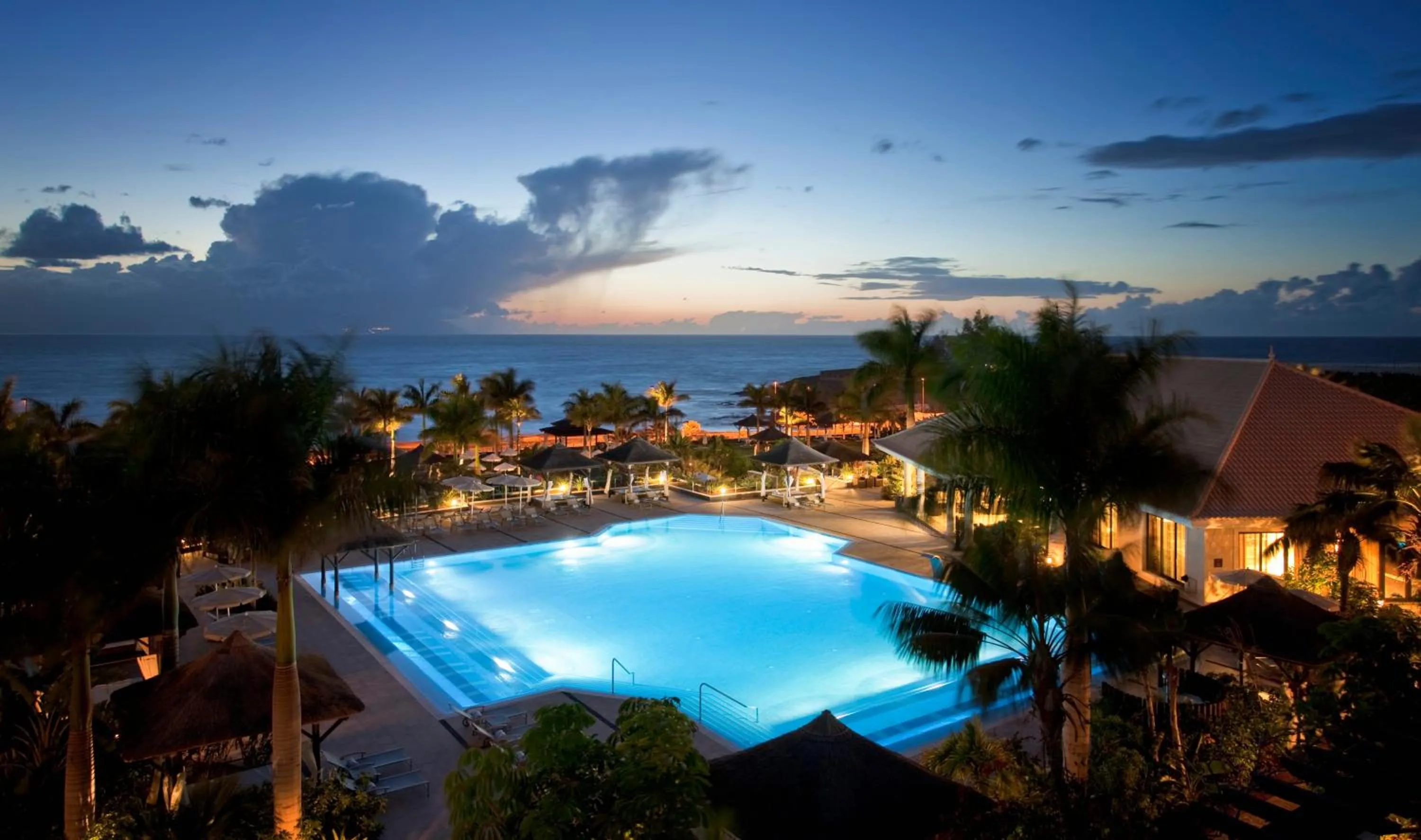 Night in Gran Melia Palacio de Isora Resort & Spa