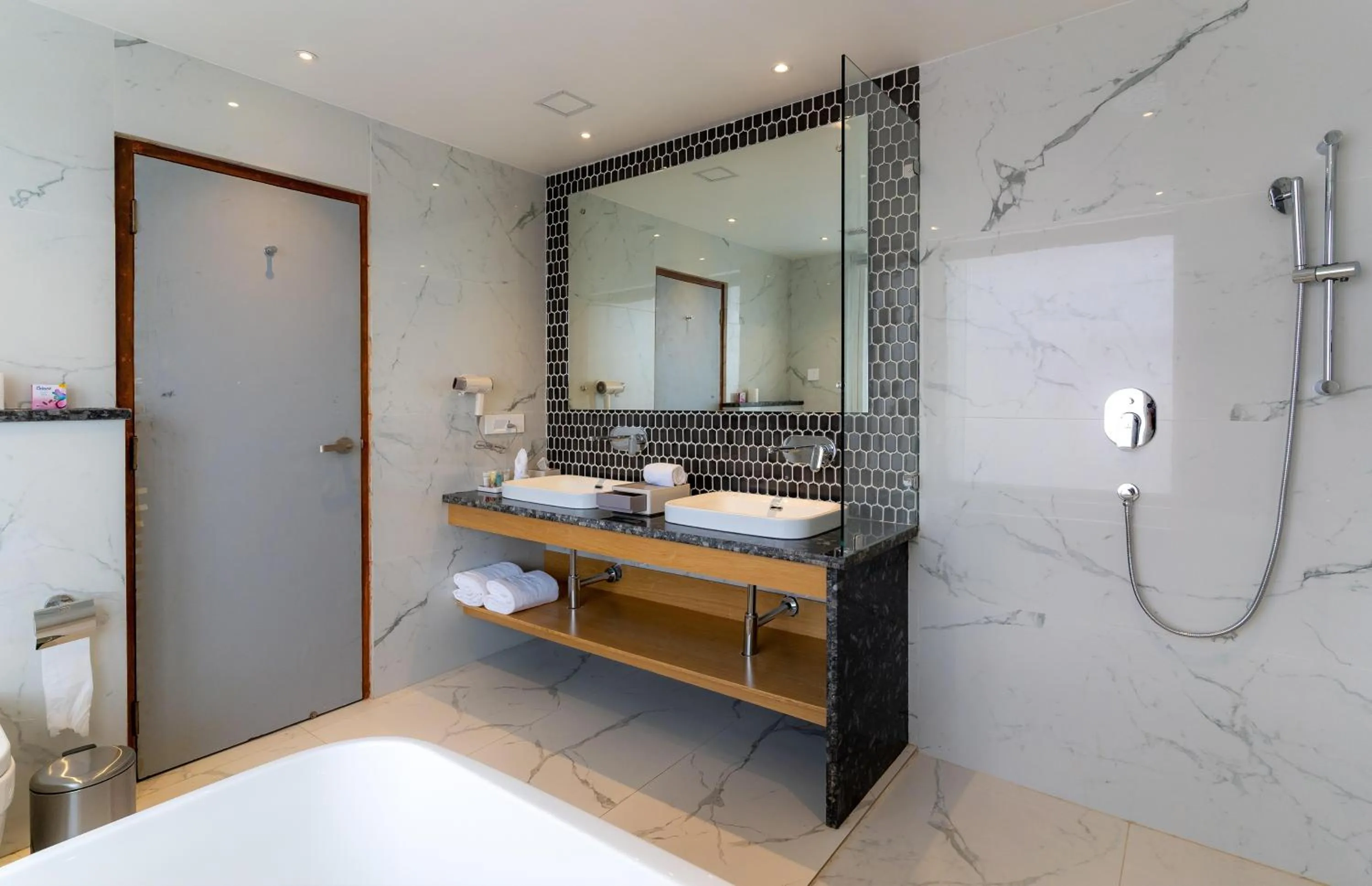 Bathroom in Hotel Anuttara