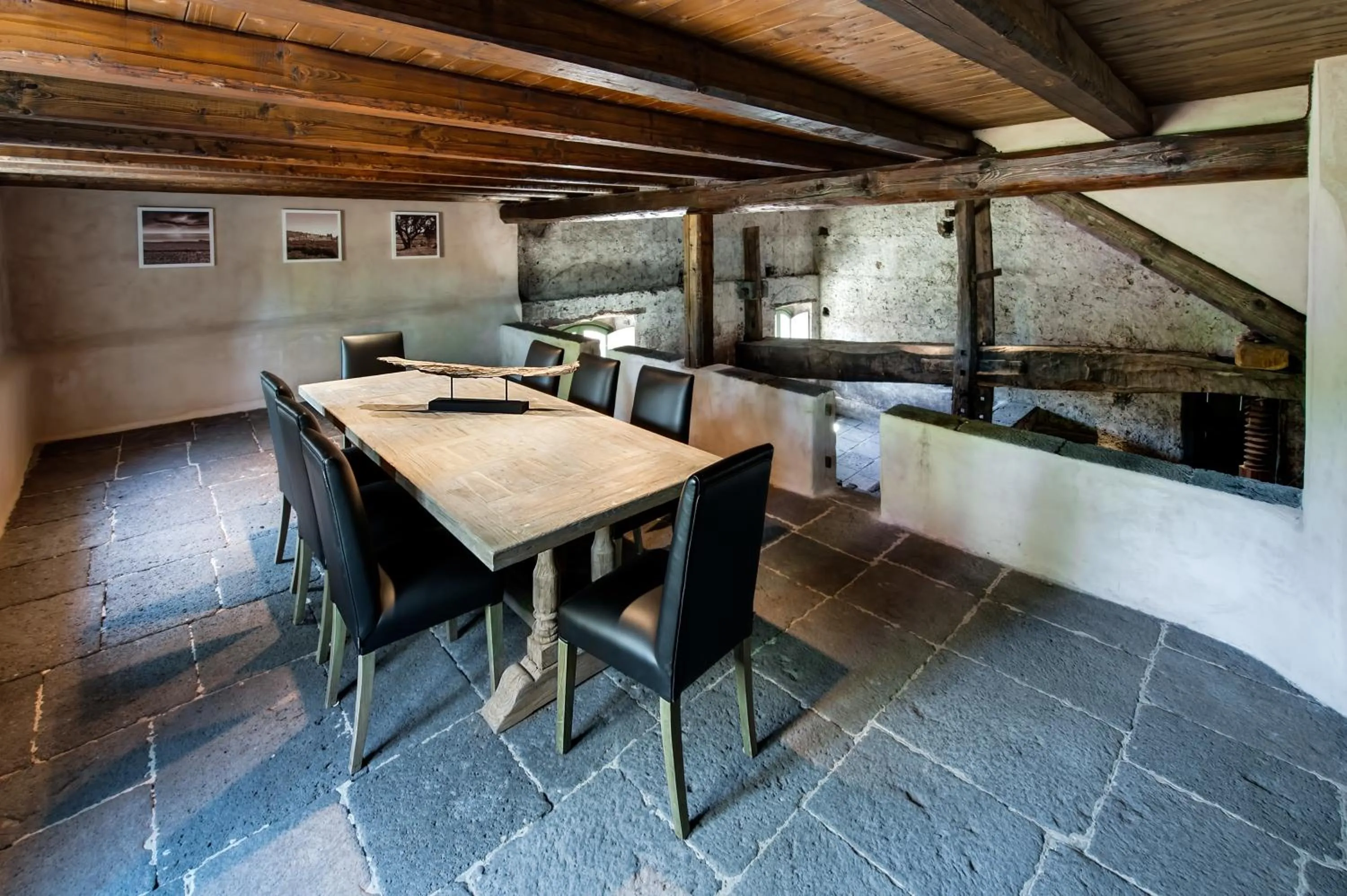 Area and facilities in Firriato Hospitality Cavanera Etnea Resort & Wine Experience