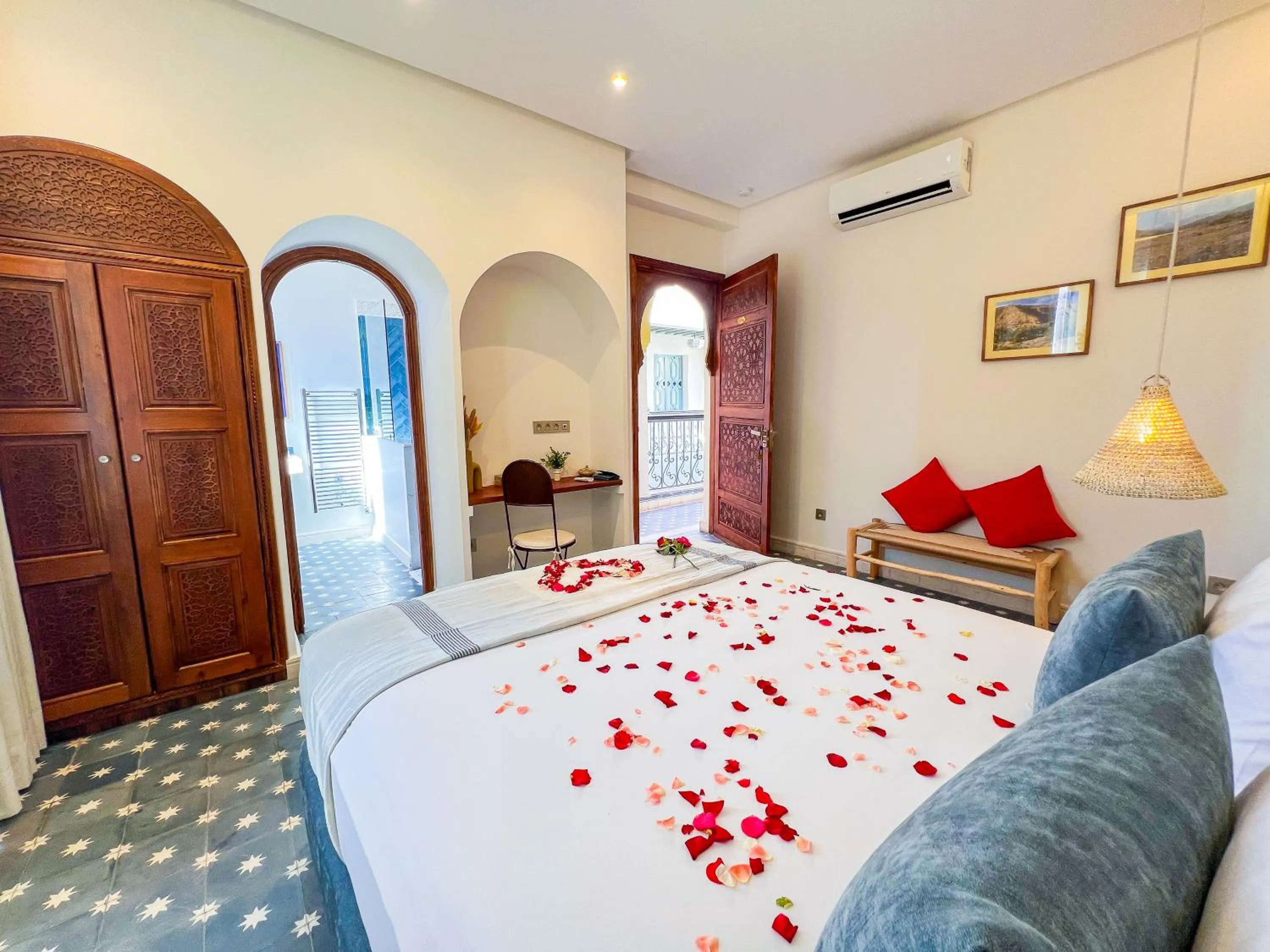 Bed in Riad Kech One & Spa