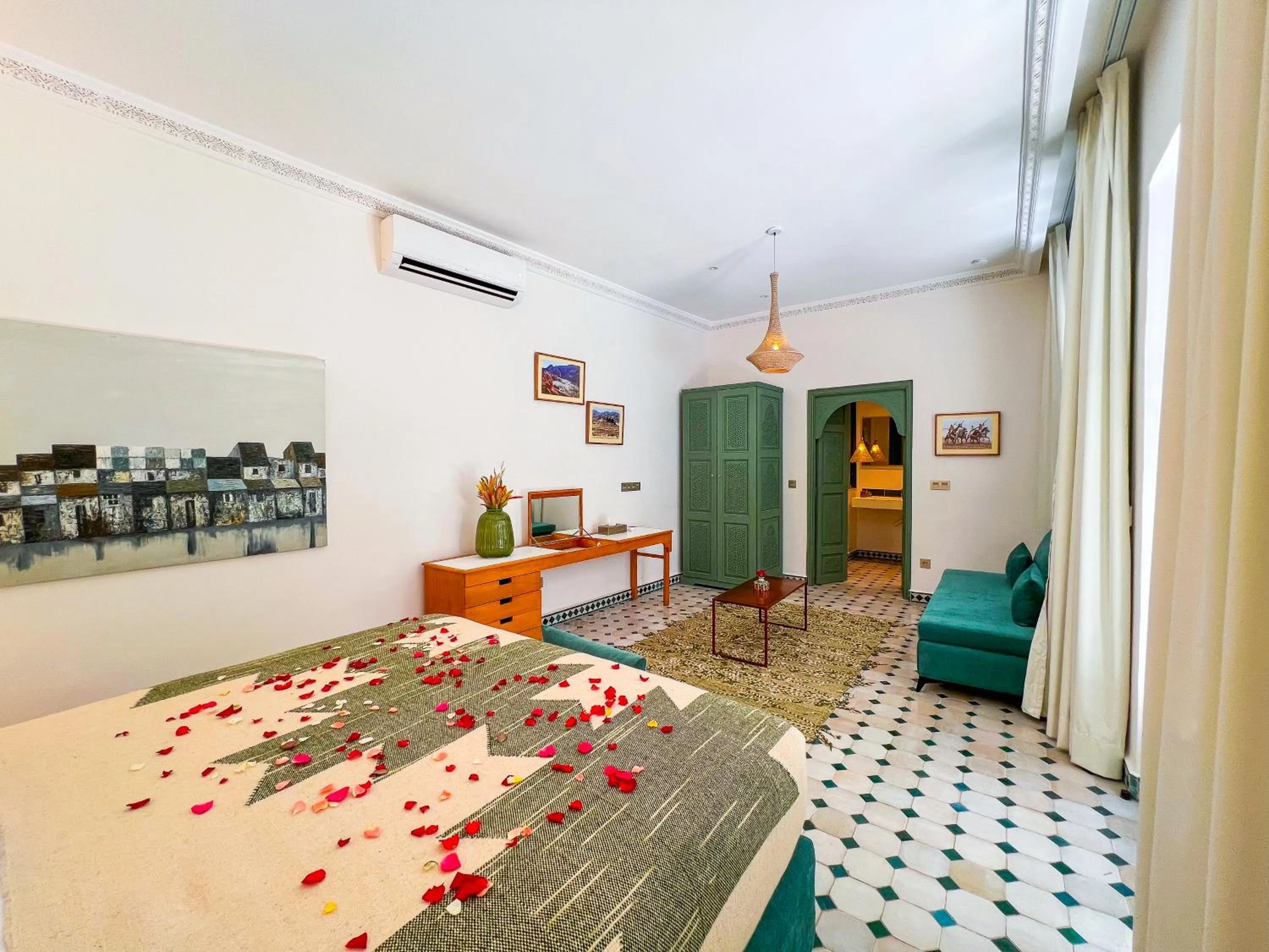 Bed in Riad Kech One & Spa