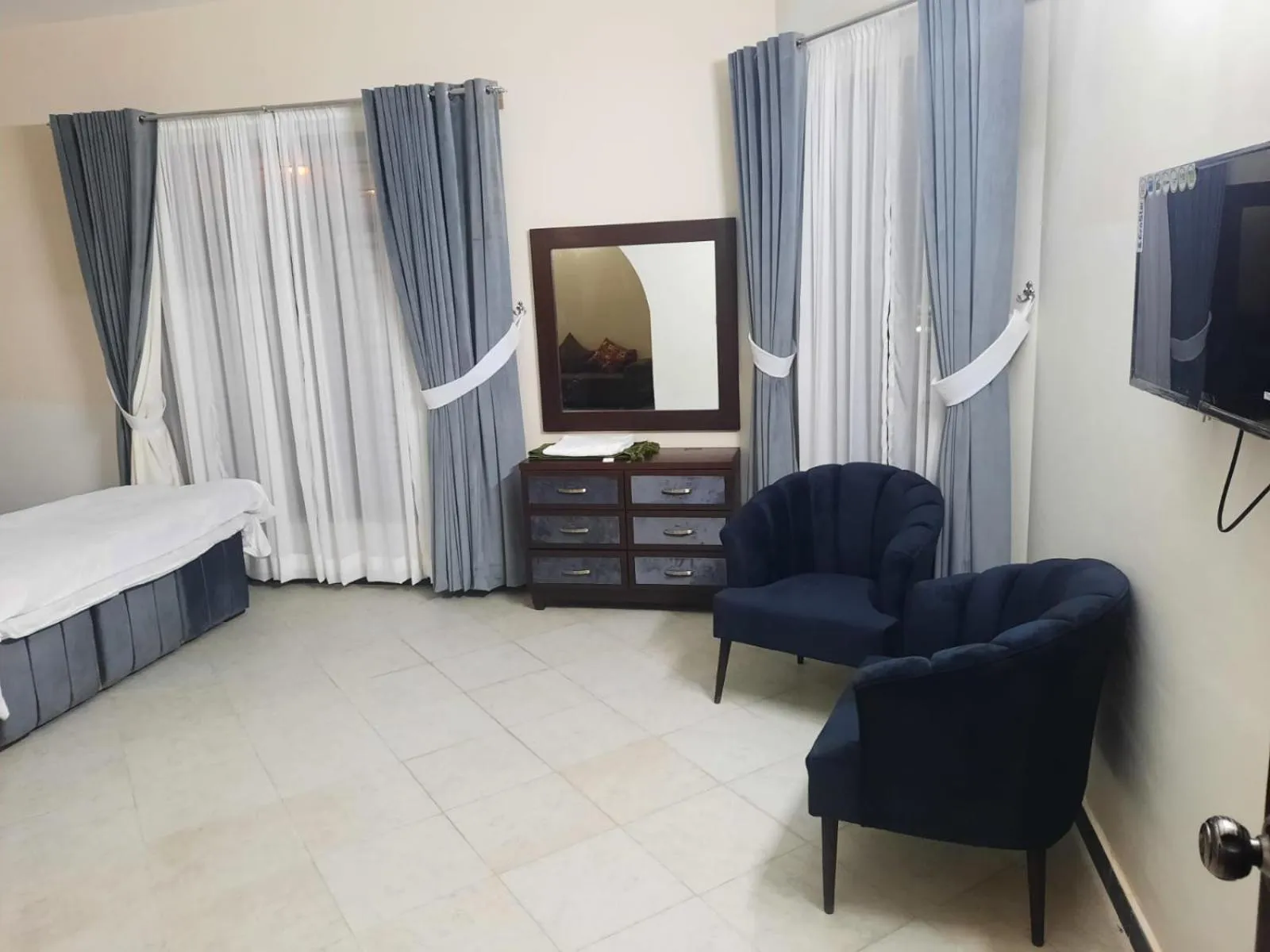 Bed in Morbex Inn Hotel Islamabad