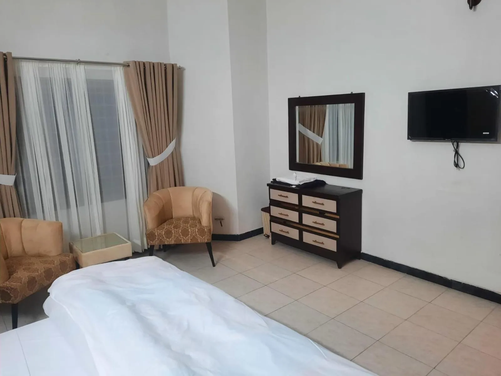 Bed in Morbex Inn Hotel Islamabad