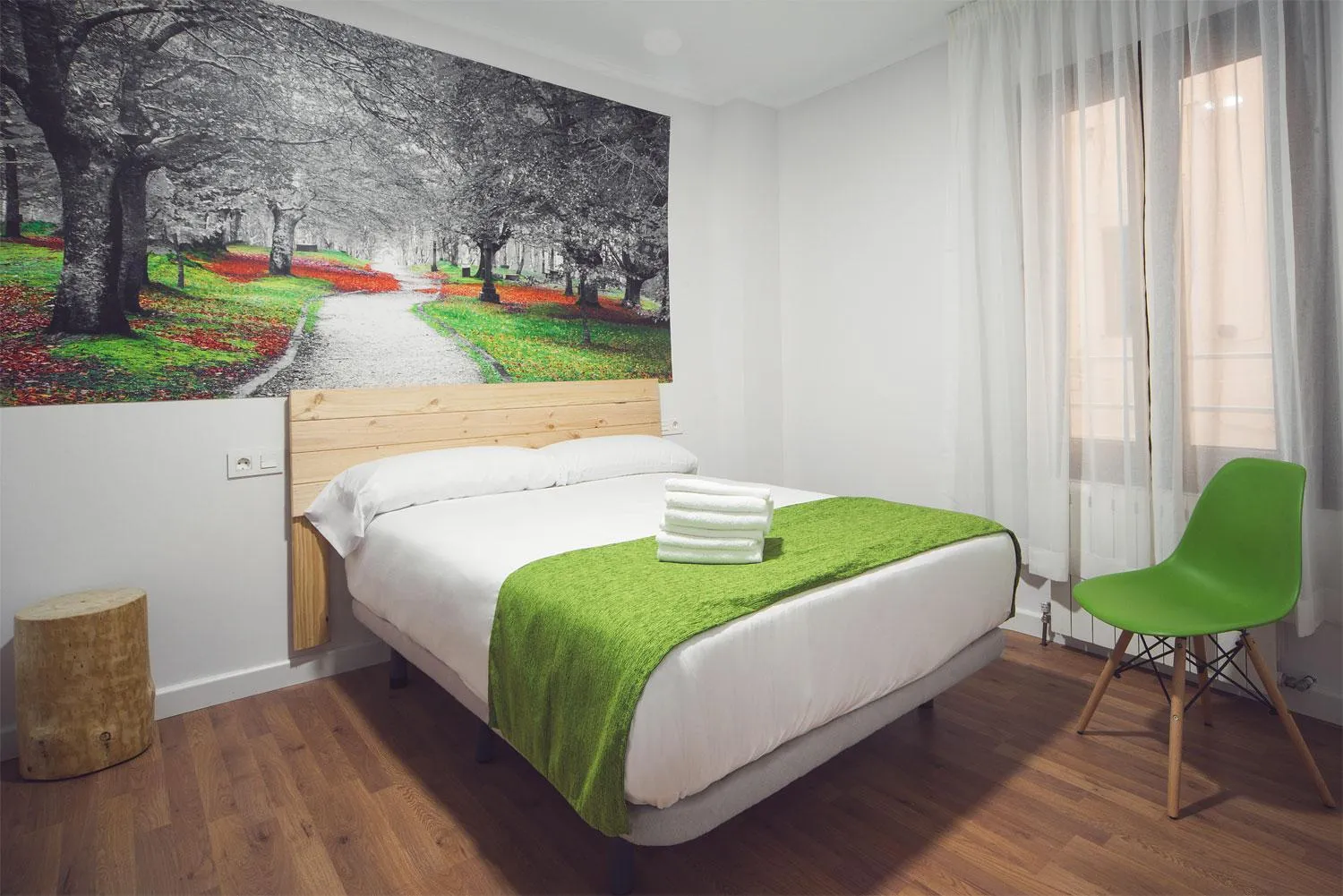 Bedroom, Bed in Casual Serantes