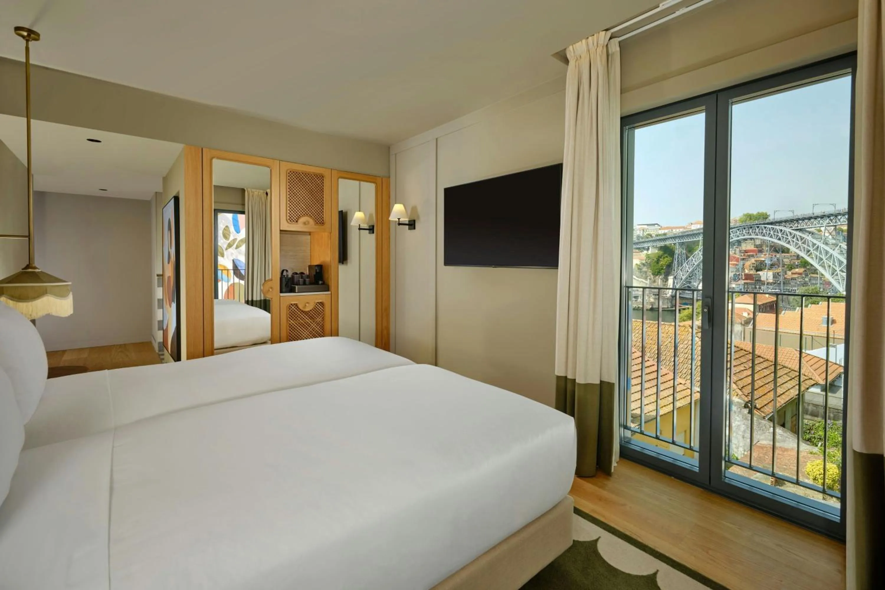 Photo of the whole room, Bed in Origine Porto Gaia, a Tribute Portfolio Hotel