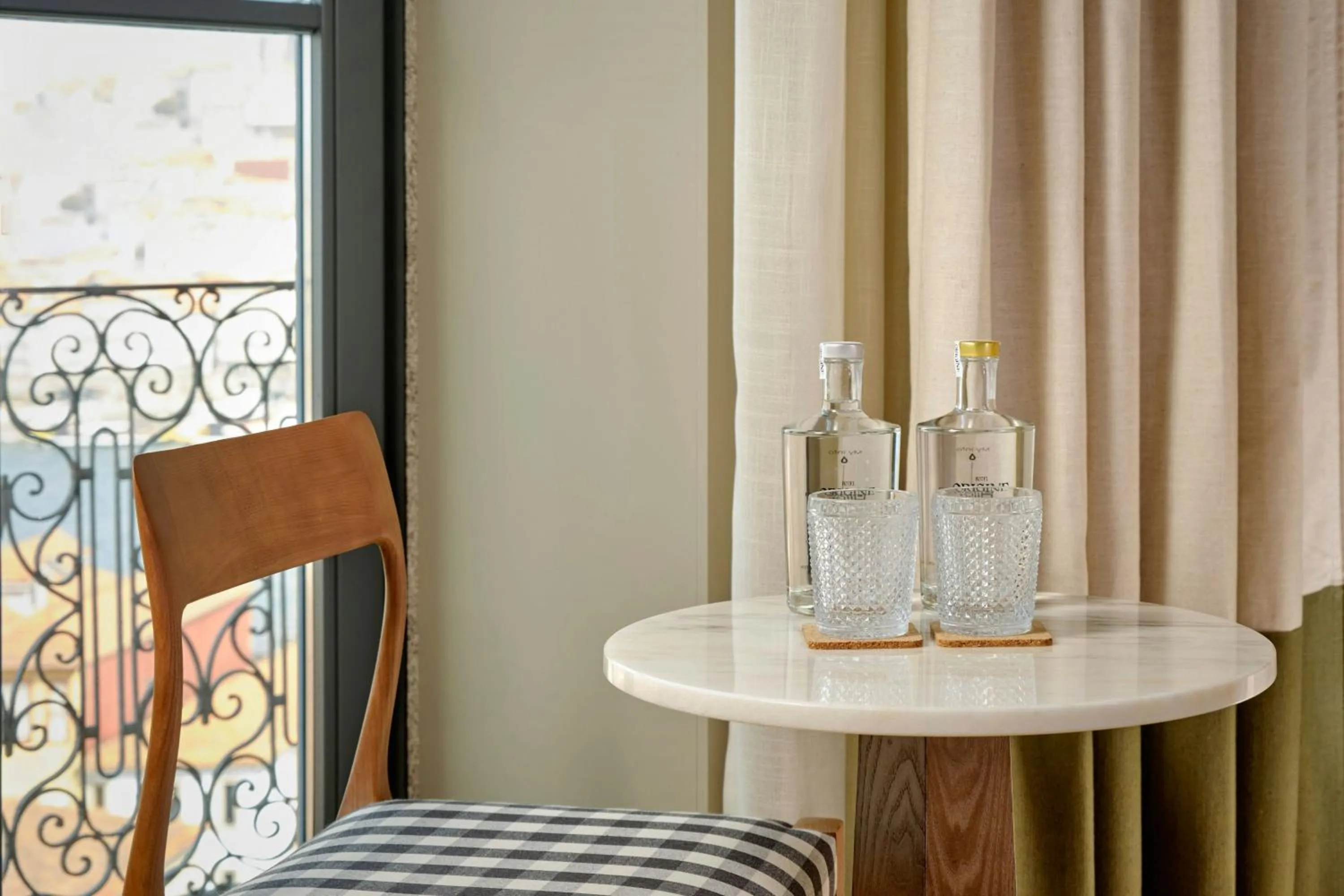 Photo of the whole room, Bed in Origine Porto Gaia, a Tribute Portfolio Hotel