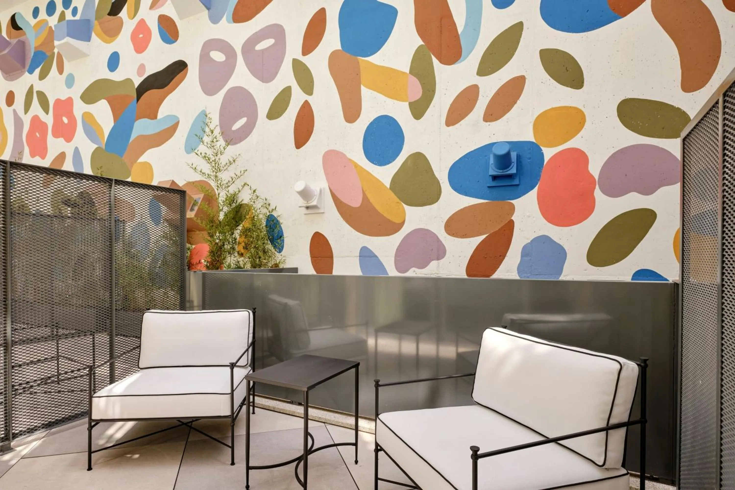 Photo of the whole room in Origine Porto Gaia, a Tribute Portfolio Hotel