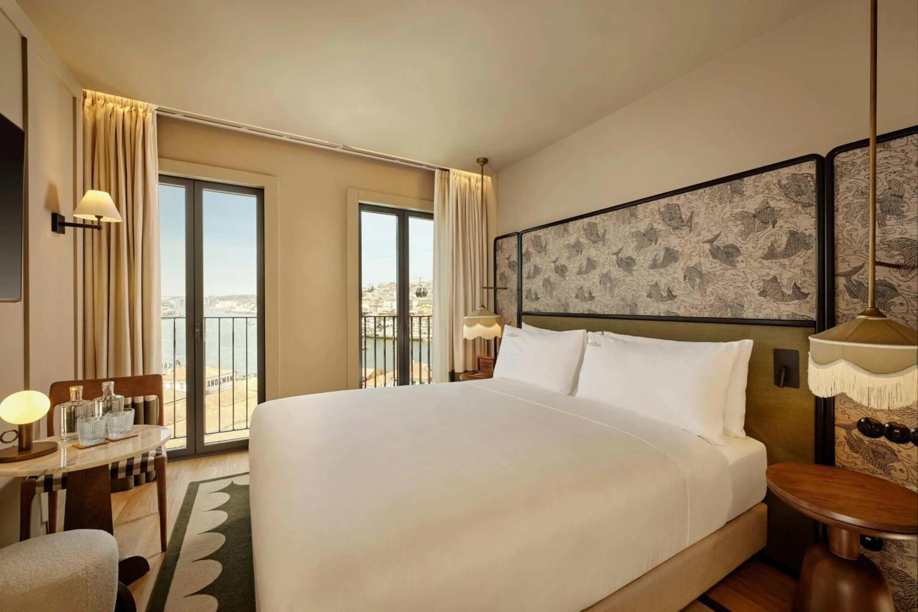 Photo of the whole room, Bed in Origine Porto Gaia, a Tribute Portfolio Hotel