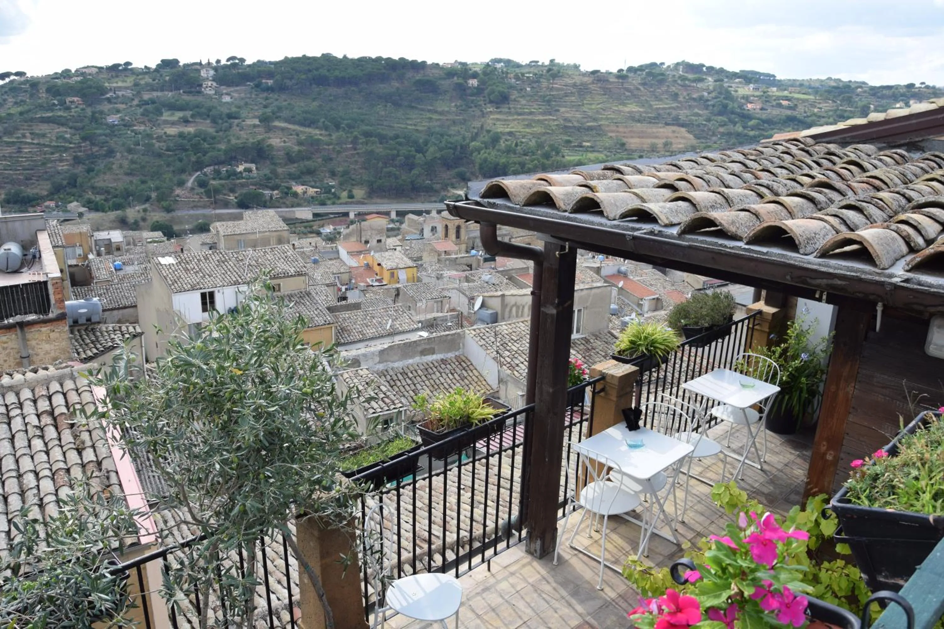 Balcony/Terrace in Suite D'Autore Art Design Gallery