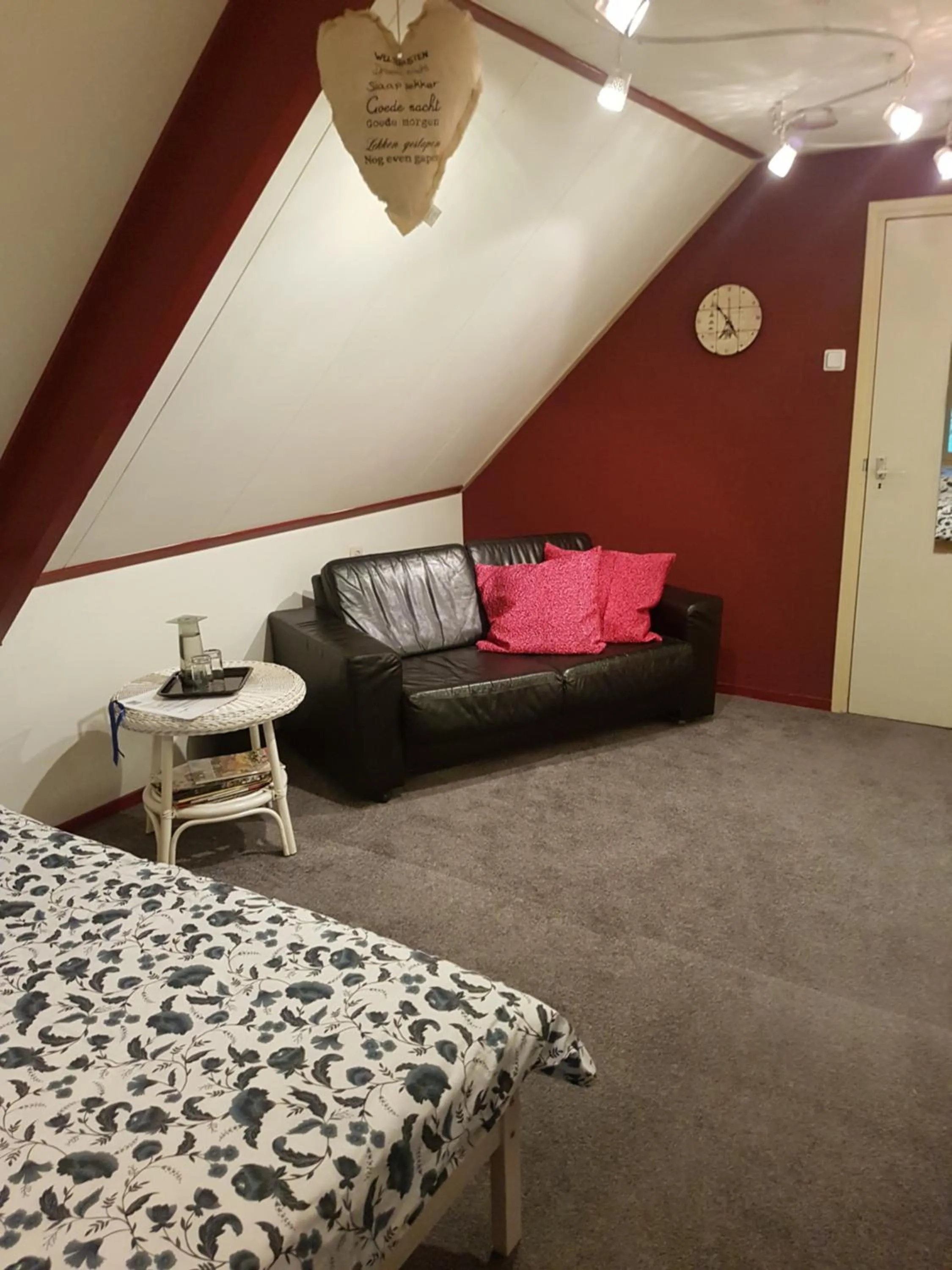 Bedroom, Bed in Thil's Bed and Breakfast