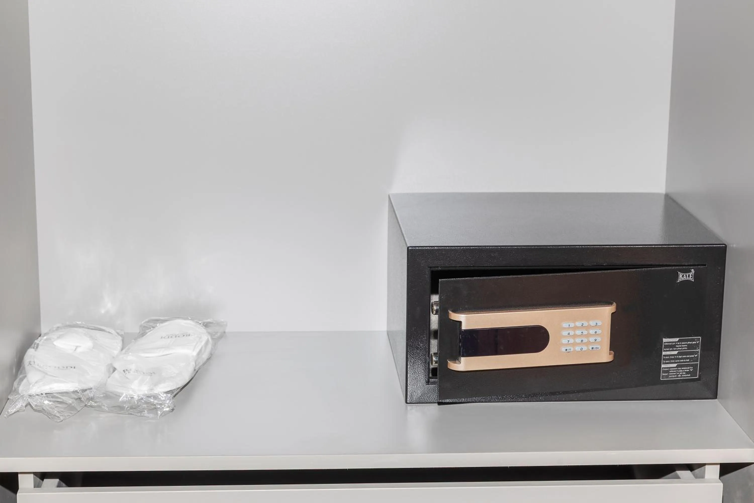 safe in Meroddi Beyoğlu Residence