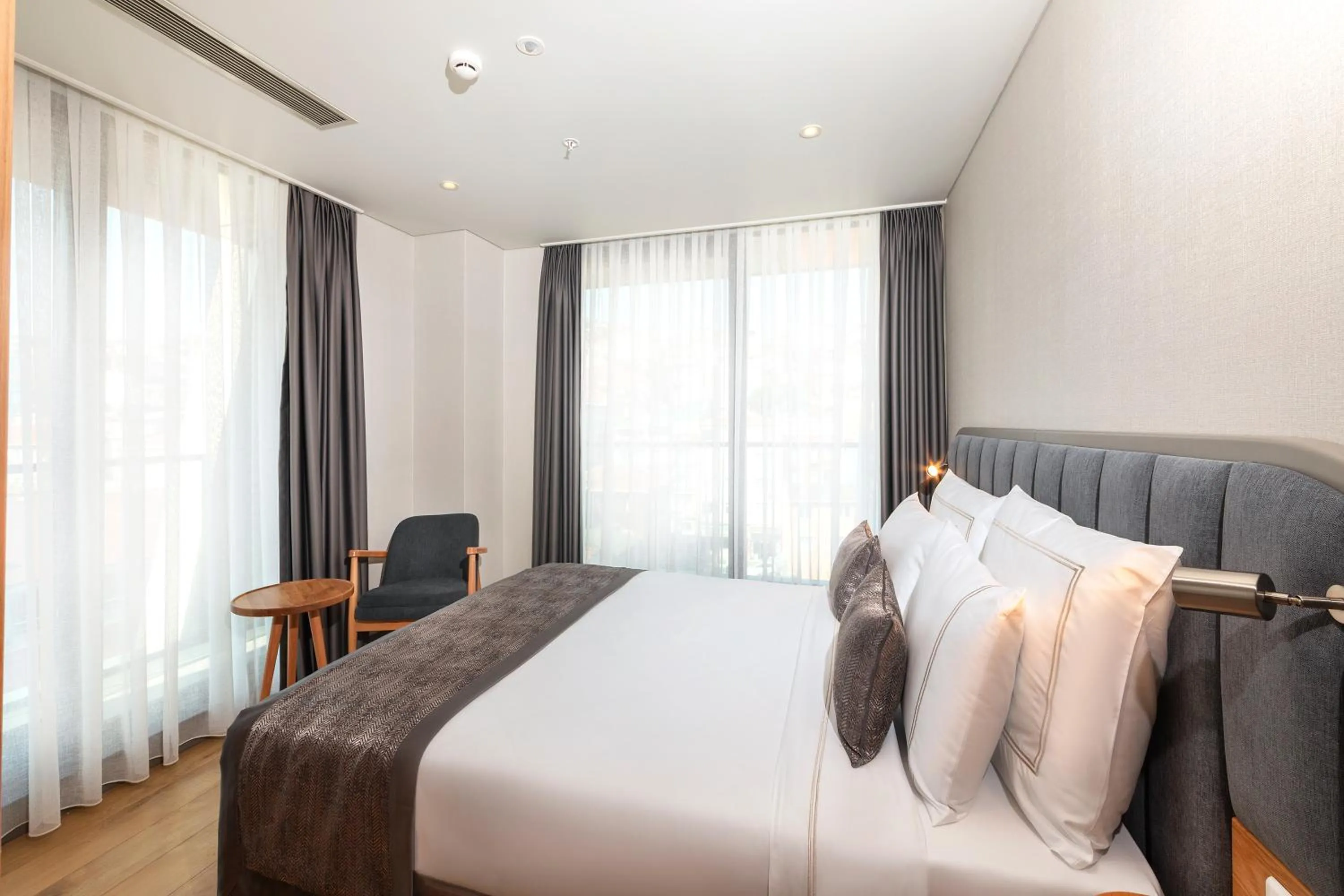 Bed in Meroddi Beyoğlu Residence