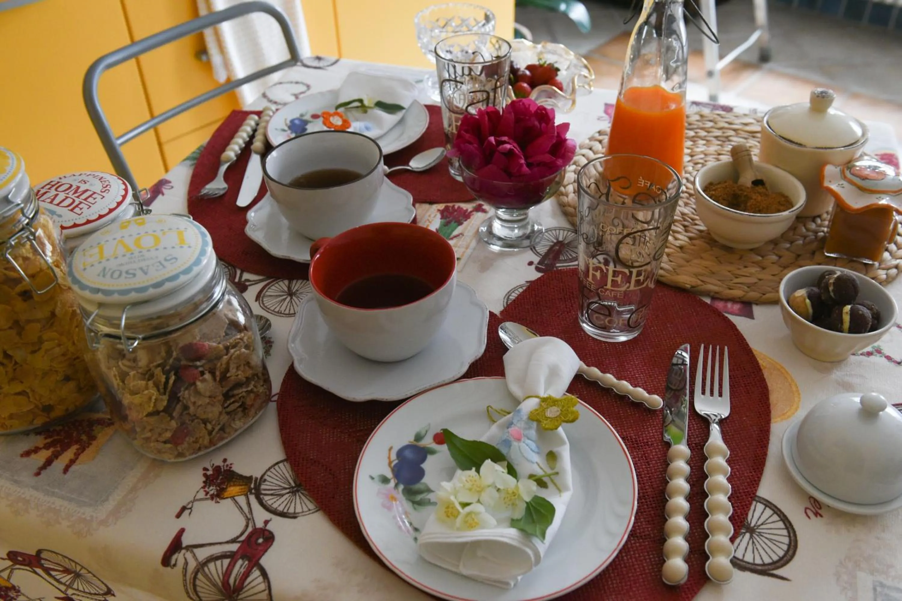 Food and drinks in B&B Va...lentina