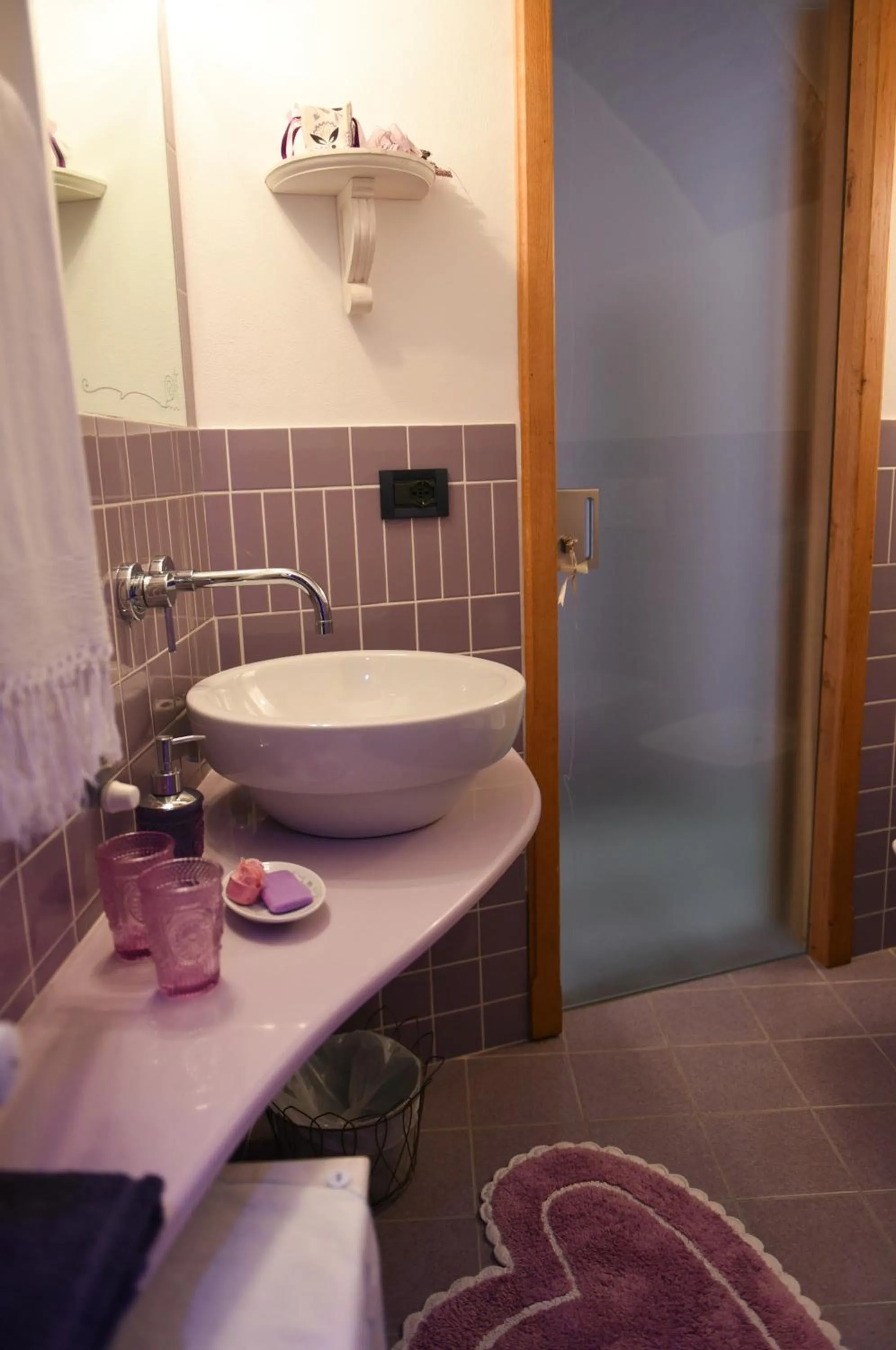 Bathroom in B&B Va...lentina