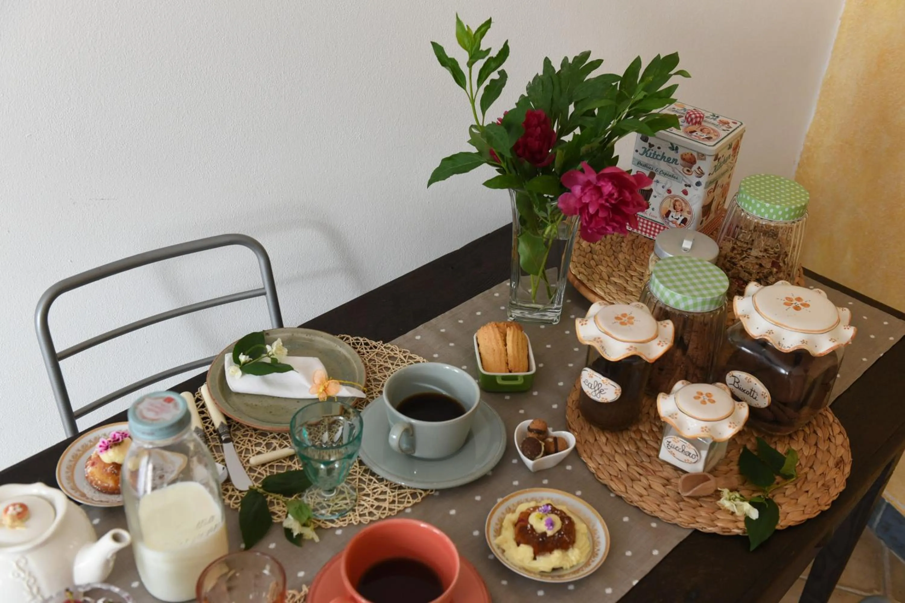 Food and drinks in B&B Va...lentina