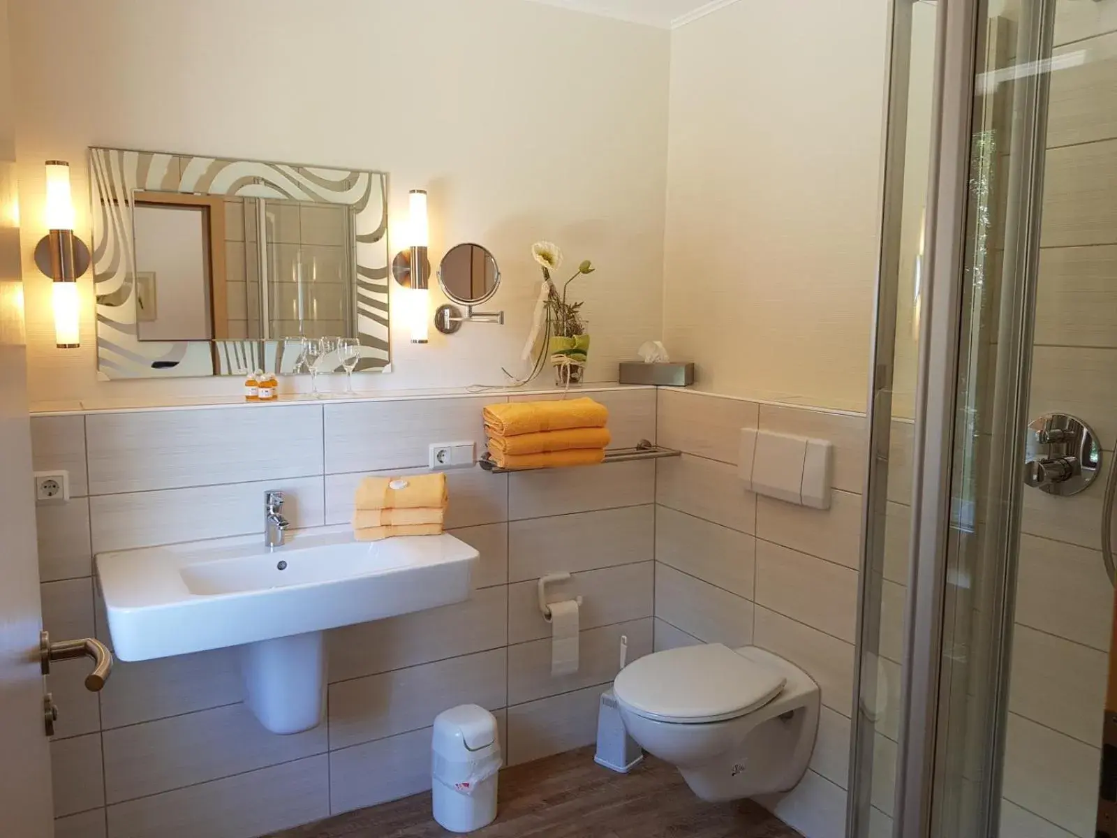Standard Double Room in Gasthof Bucksande Standard Double Room in Gasthof Bucksande