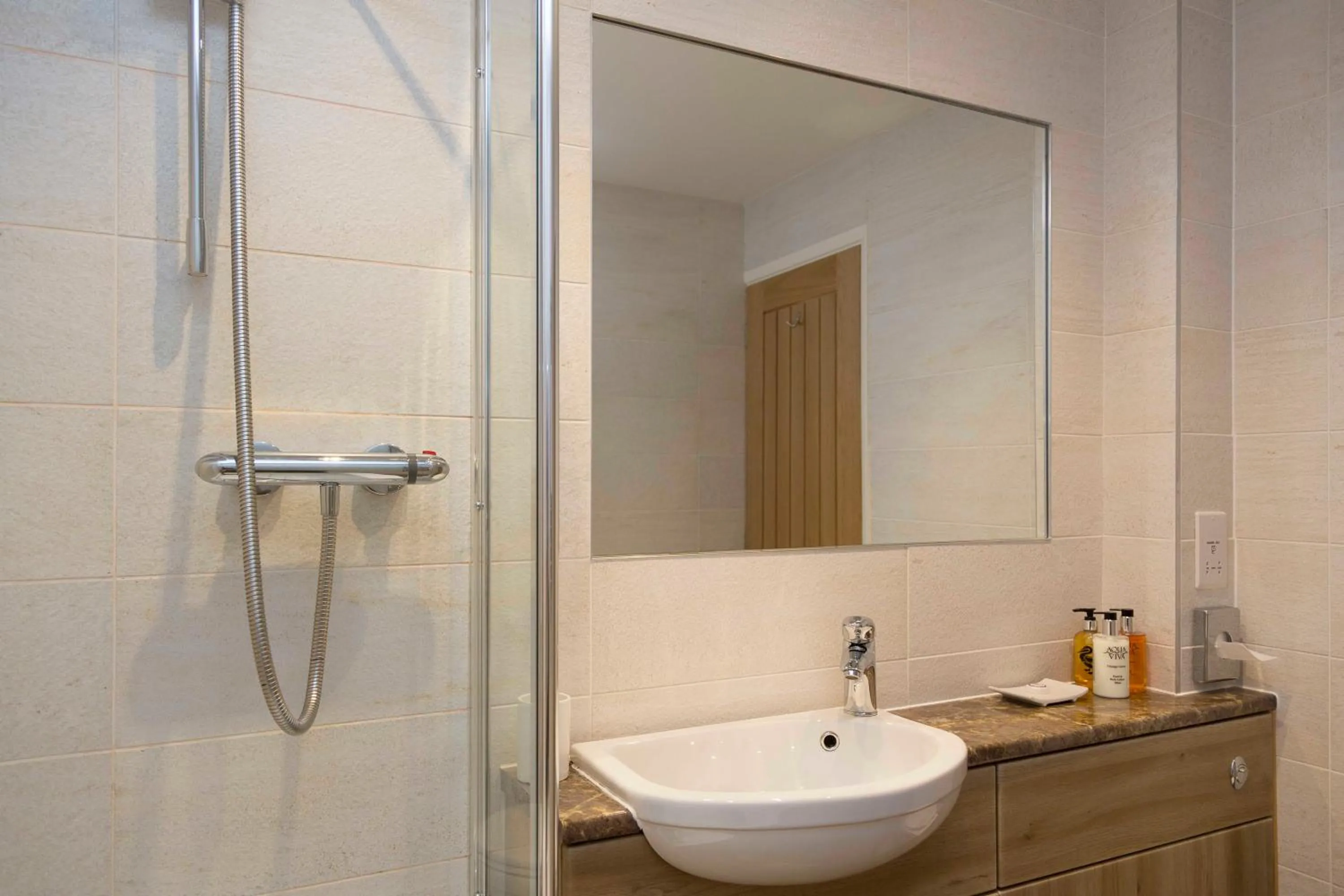 Bathroom in The Linhay Eastleigh