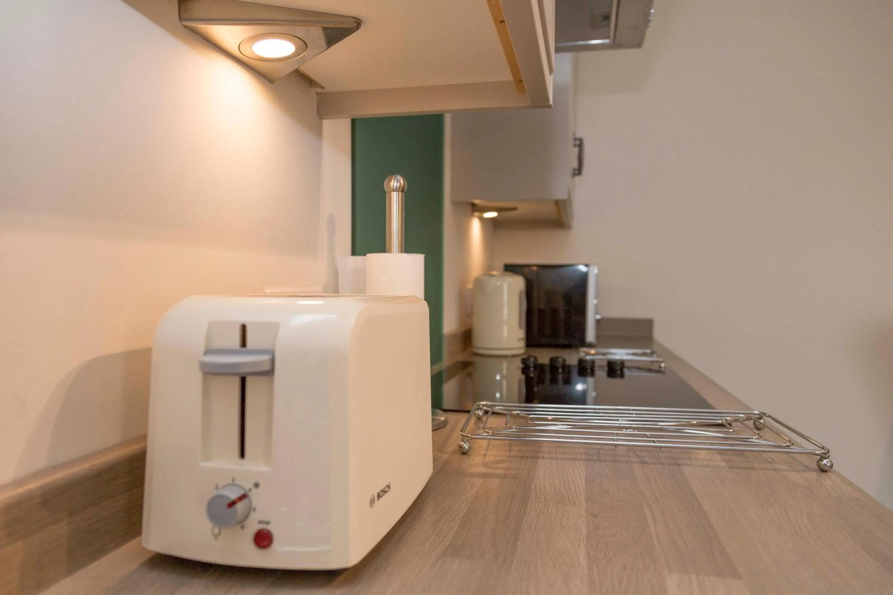 Kitchen or kitchenette in The Linhay Eastleigh