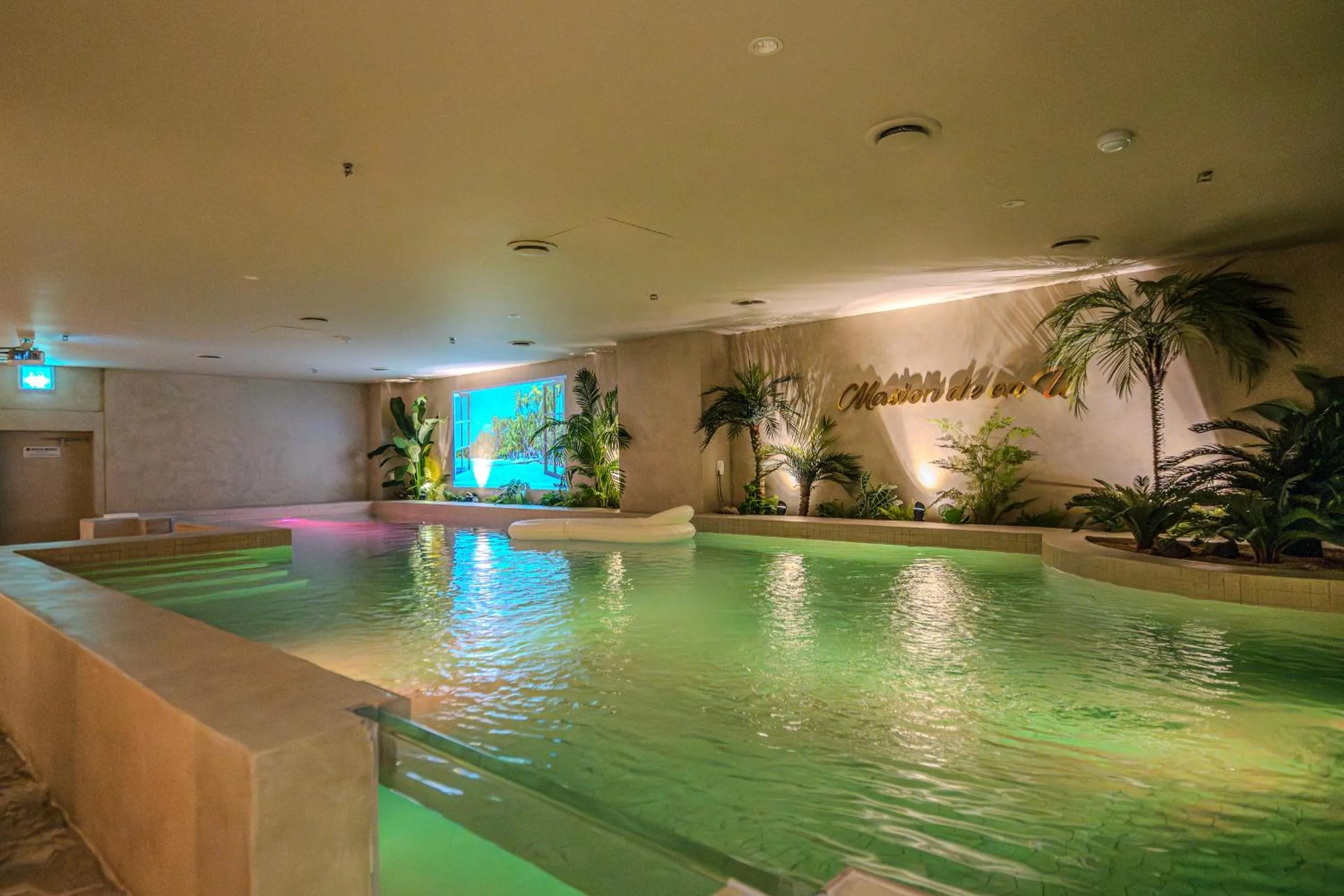 Swimming pool in Maison de Onu Gwangju Cheomdan