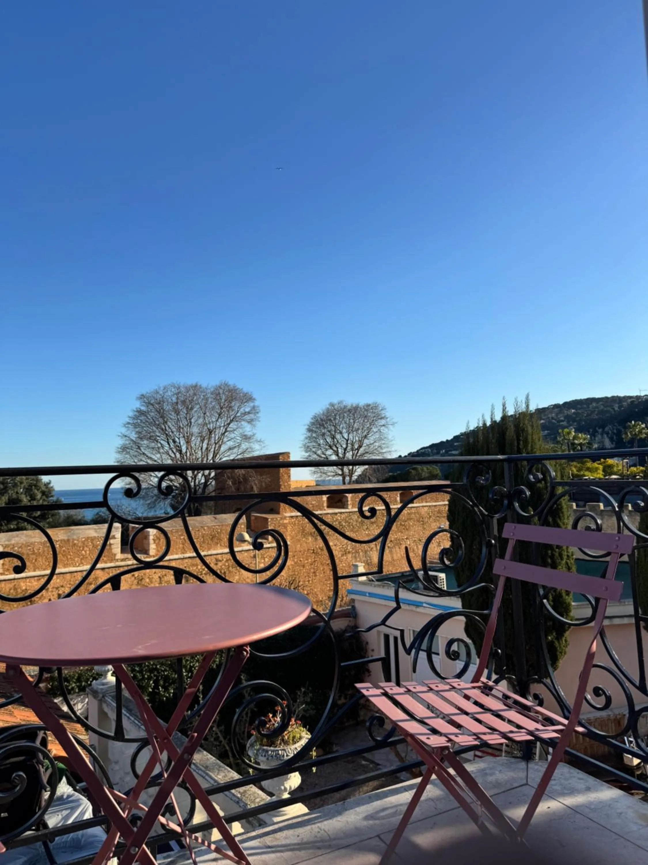 Day in Hotel La Citadelle