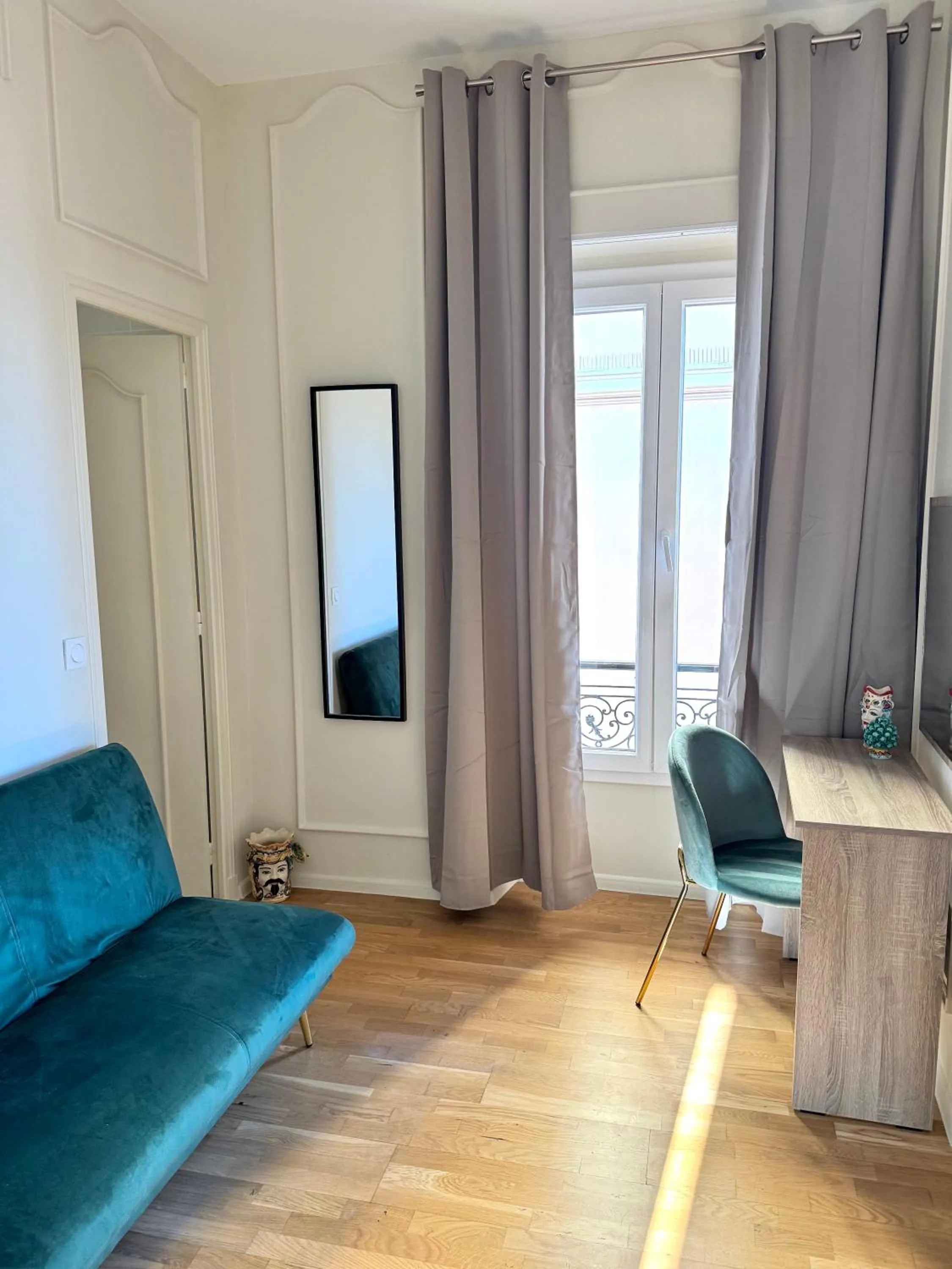 TV and multimedia in Hotel La Citadelle