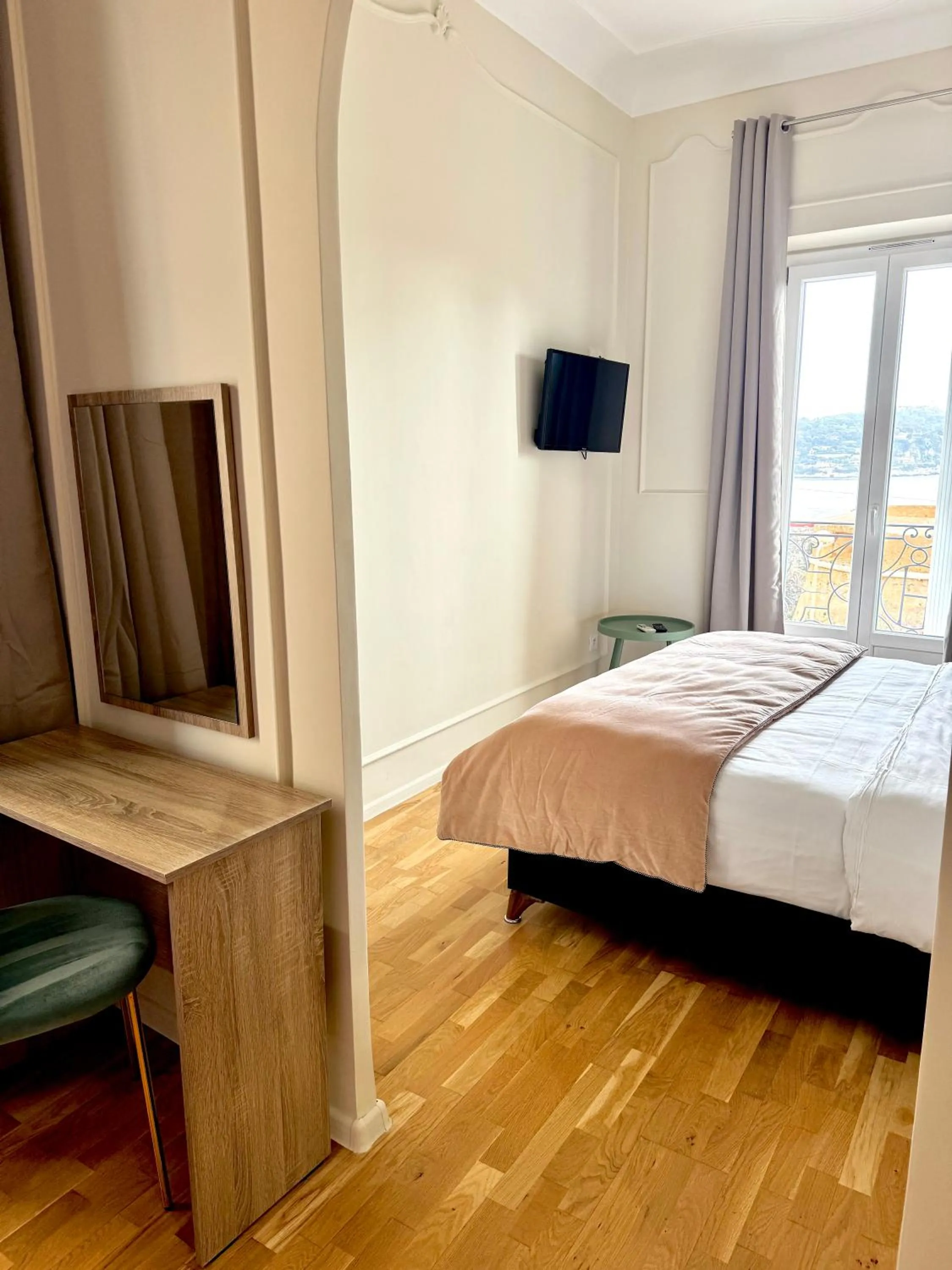 Bed in Hotel La Citadelle