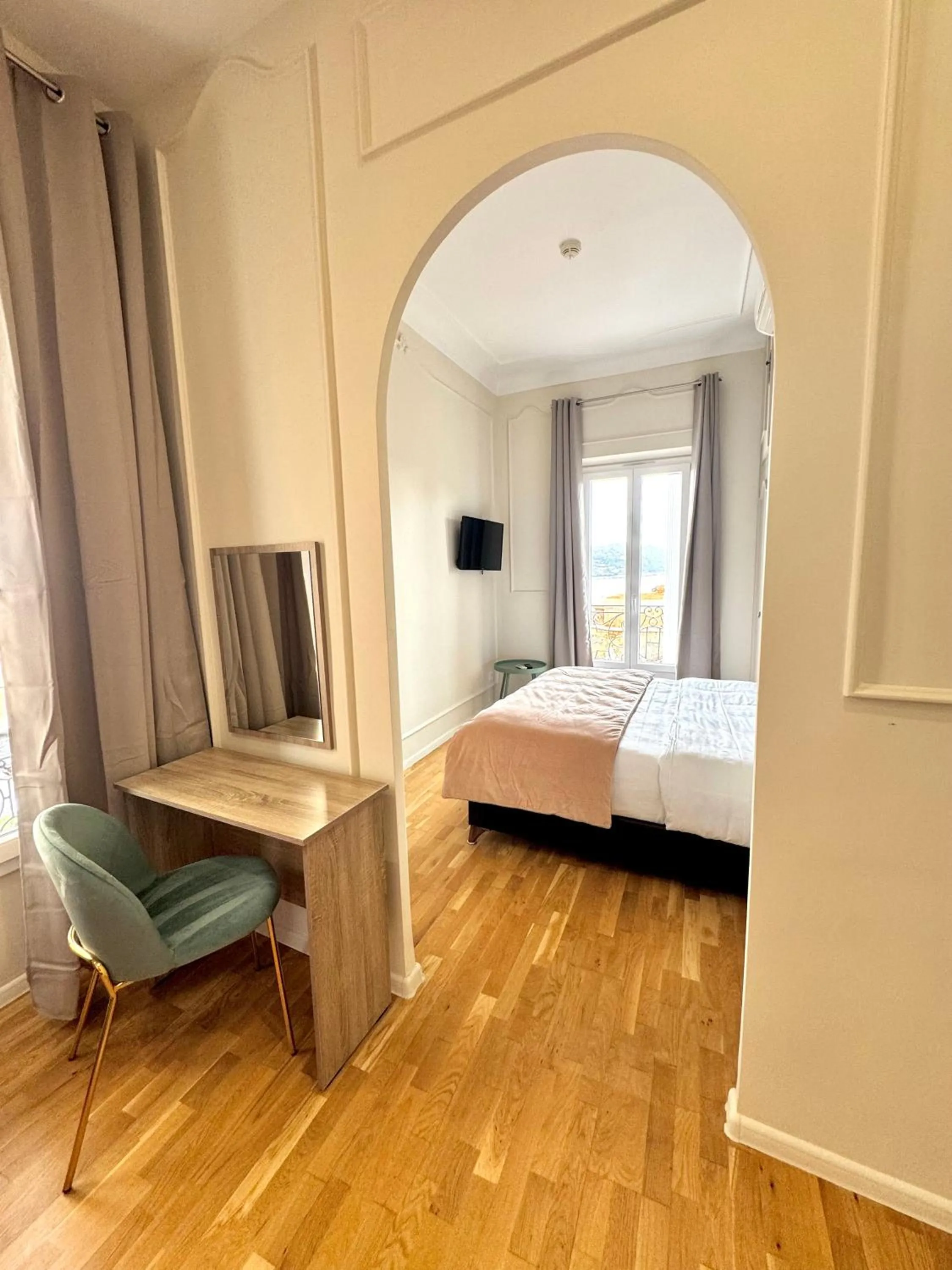 Bed in Hotel La Citadelle