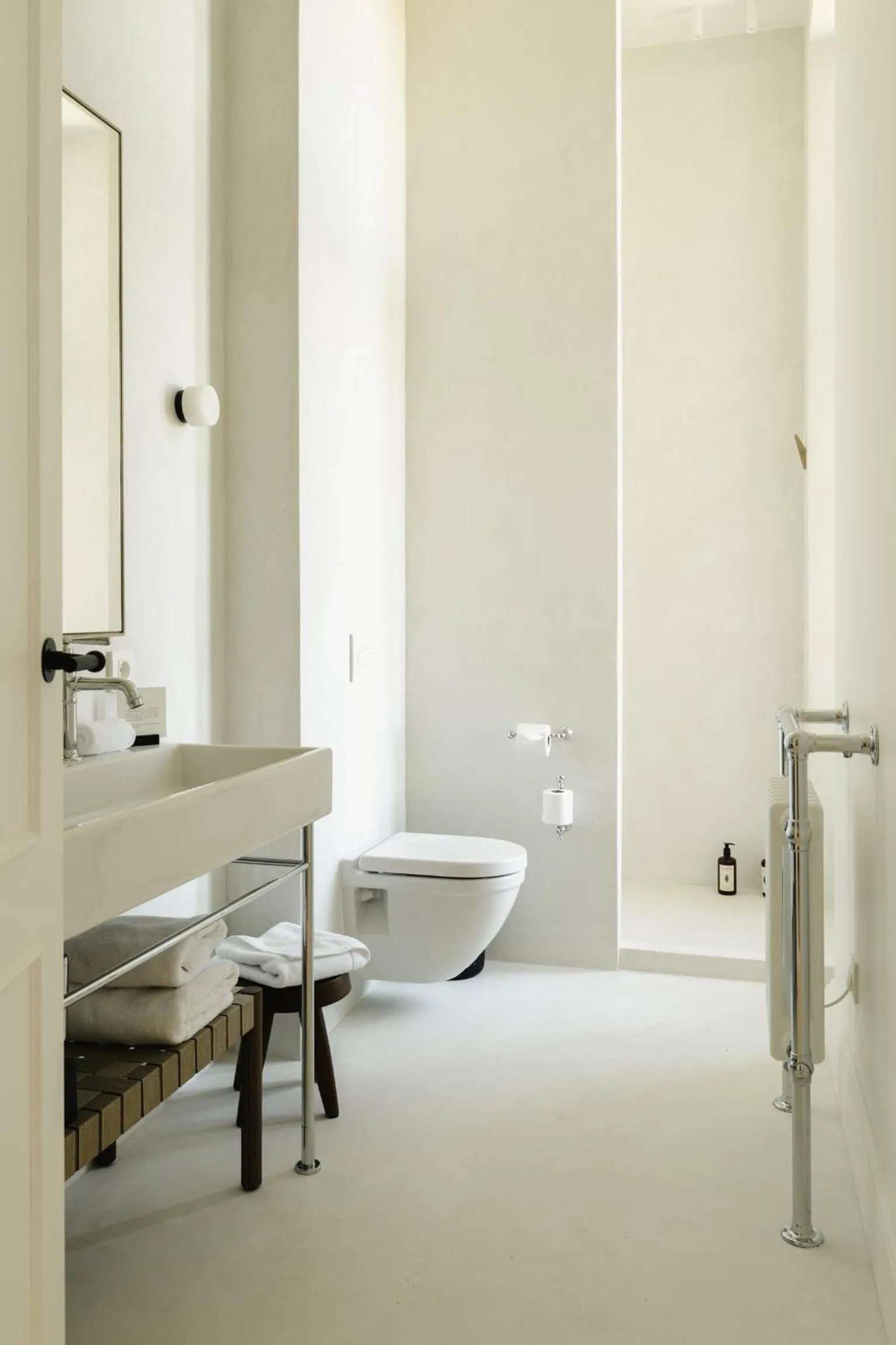 Bathroom in Les Hauts de Sancerre