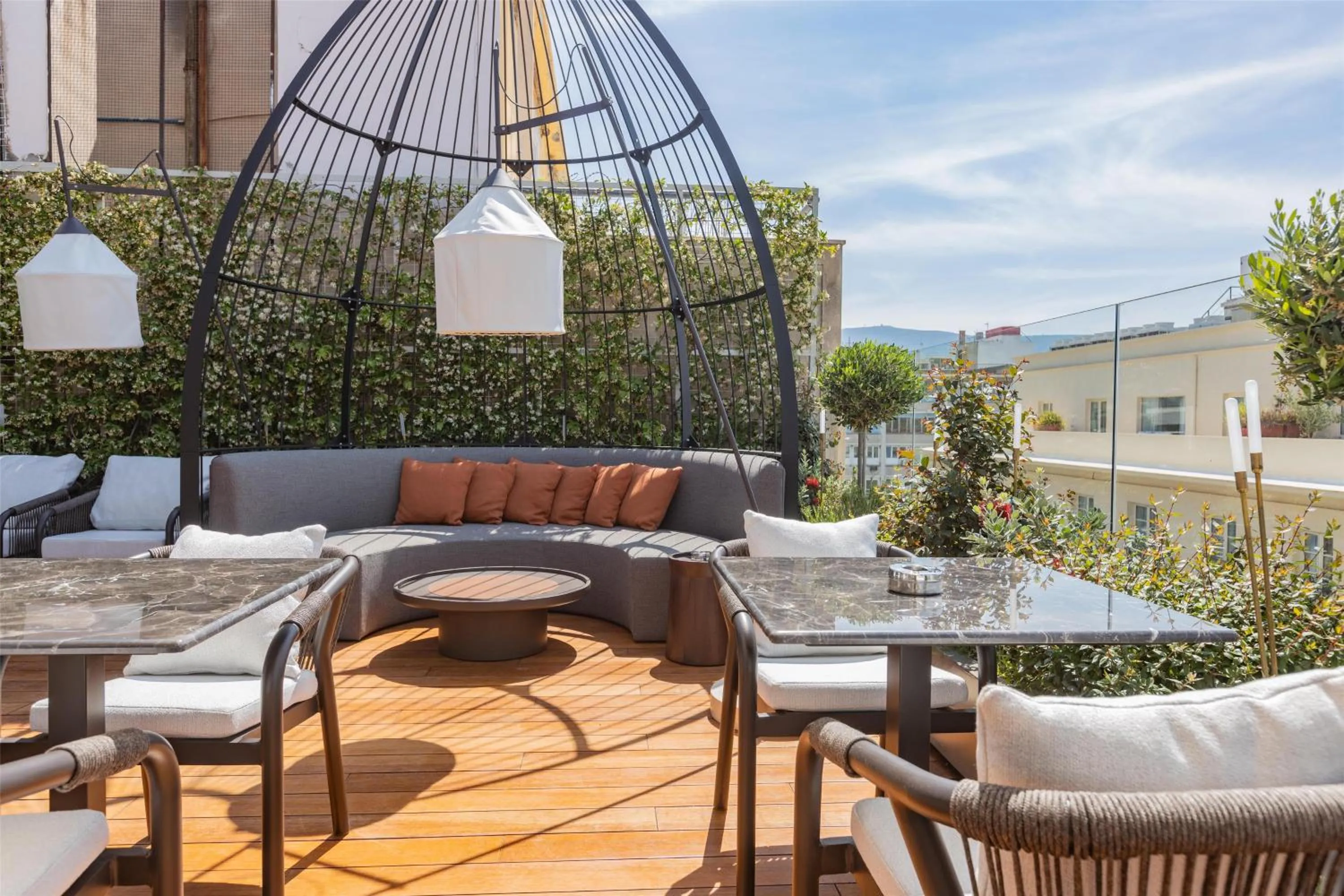 Restaurant/places to eat in Adia Aluma Athens, Curio Collection By Hilton