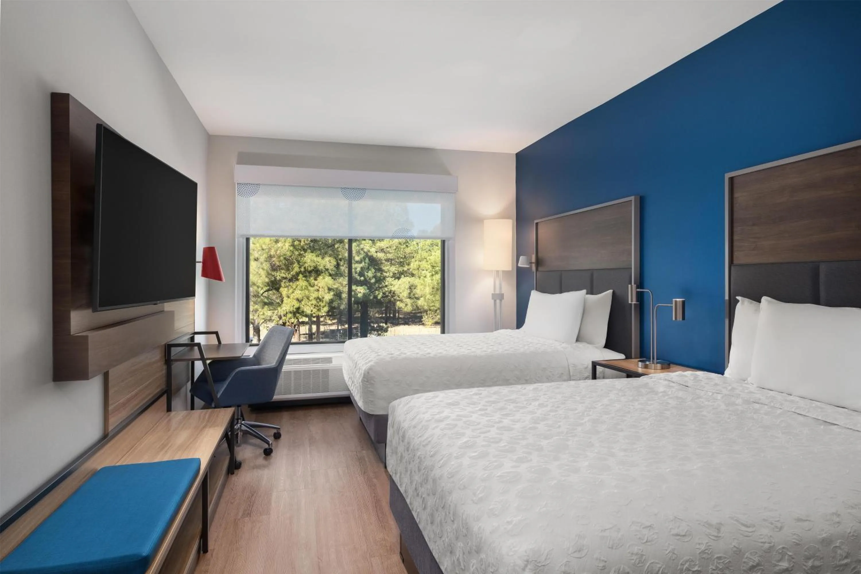 Bed in Tru By Hilton Flagstaff