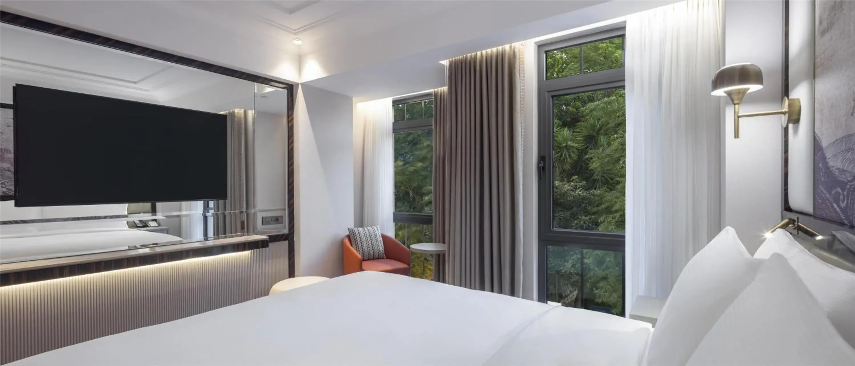 King Guest Room in The Ritus Hotel Istanbul Sultanahmet, Tapestry Collection by Hilton King Guest Room in The Ritus Hotel Istanbul Sultanahmet, Tapestry Collection by Hilton