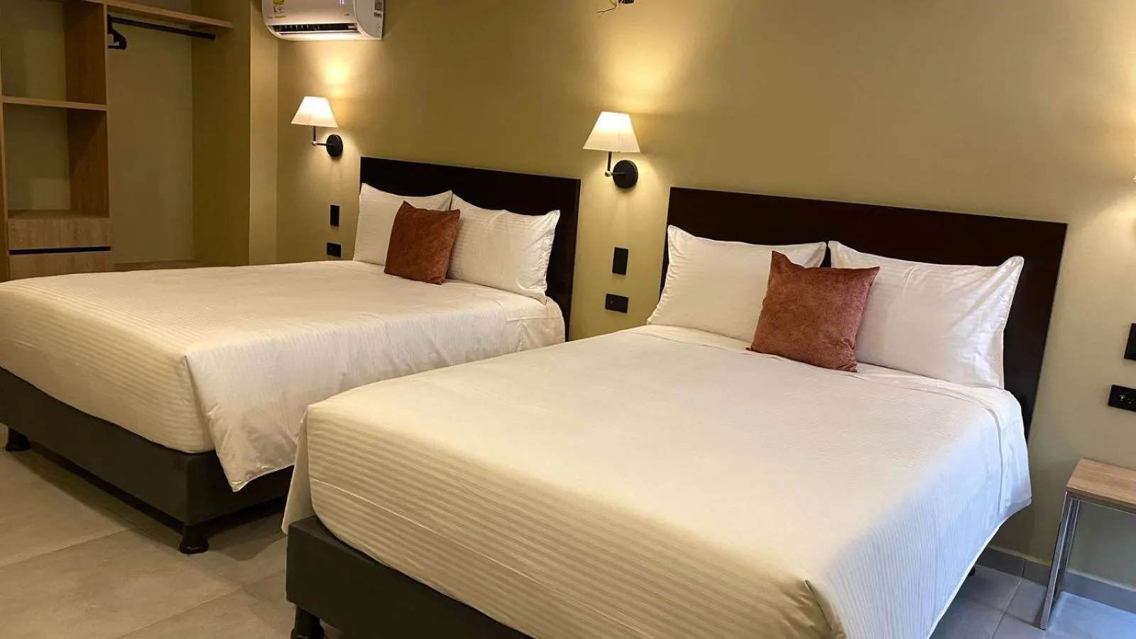 Twin Room - single occupancy in Hotel HVD Inn Cabecera