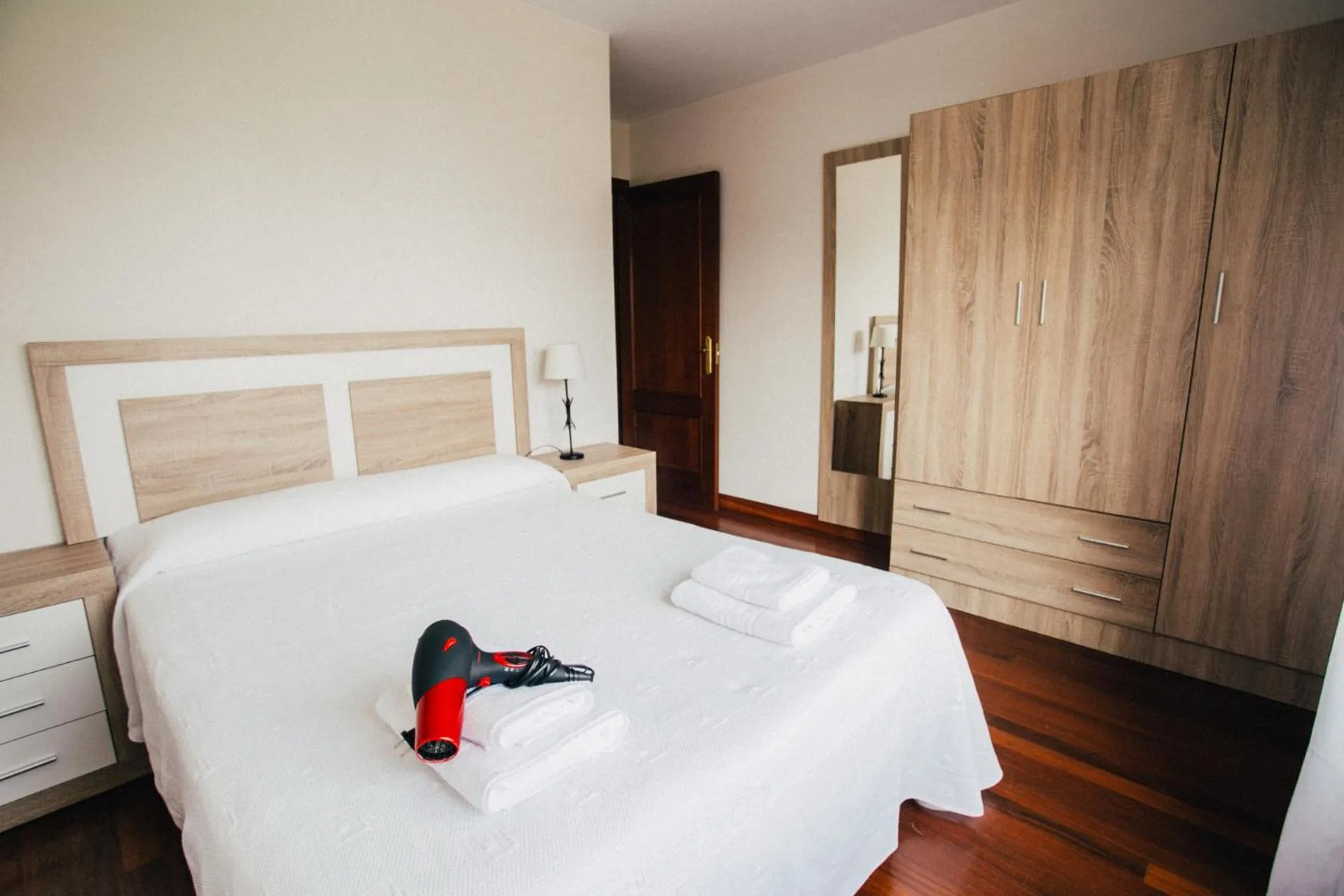 Bedroom, Bed in Apartamentos Alday