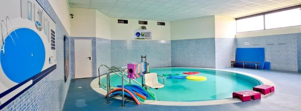 Swimming pool in Apartamentos Alday