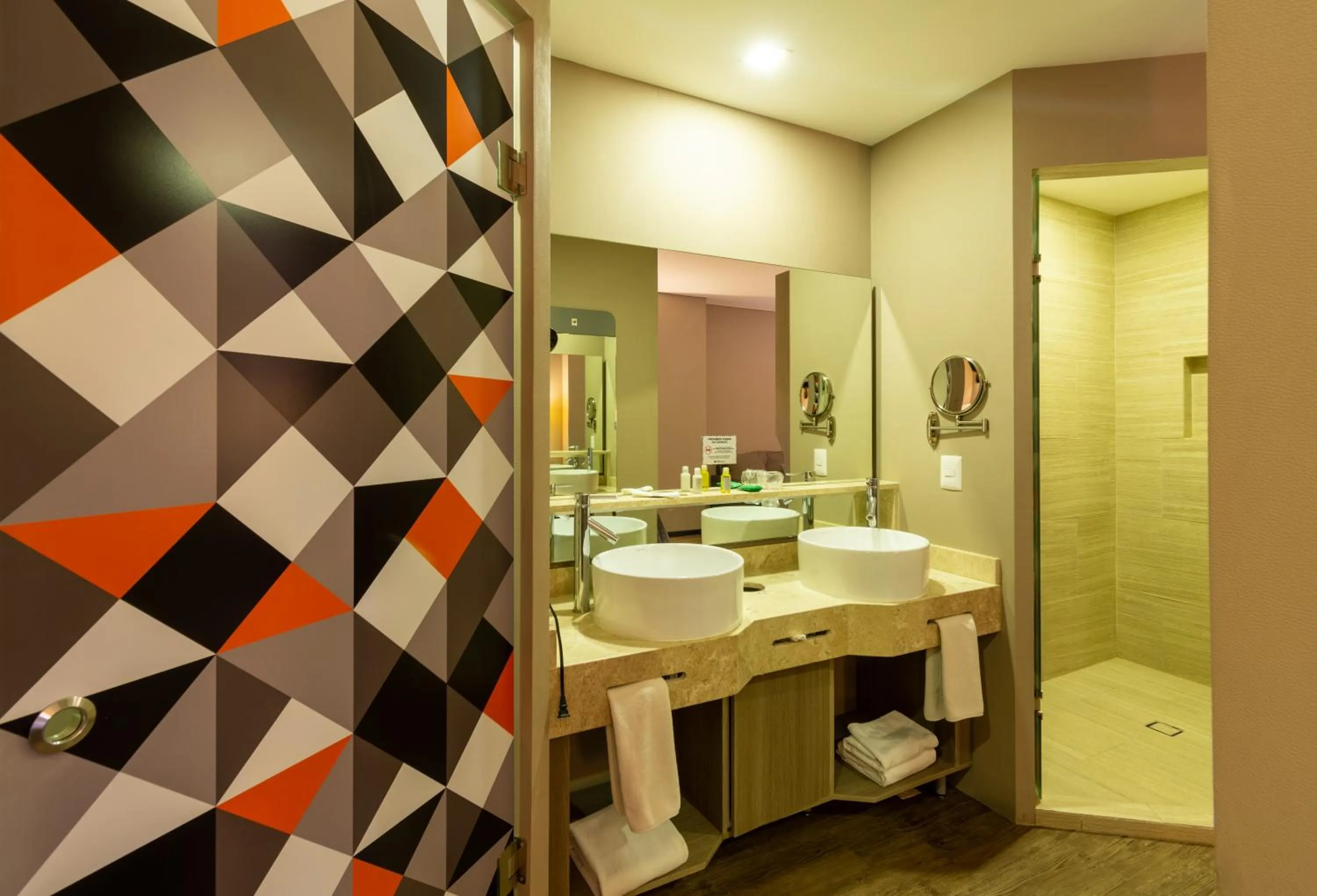 Bathroom in Hotel Glow Point - Mulza