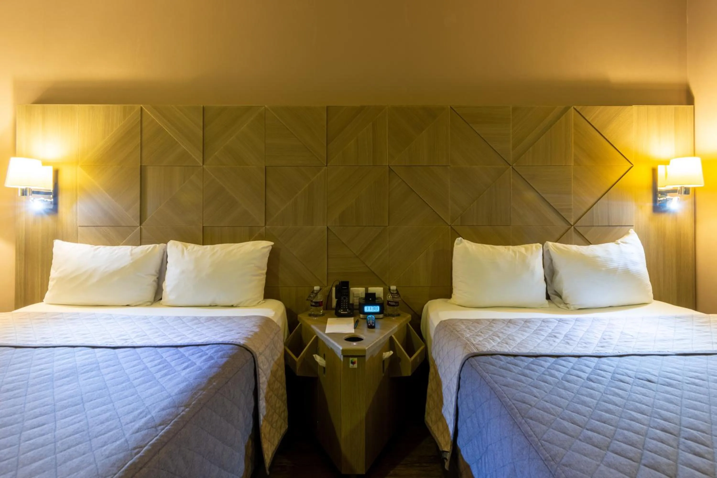 Bed in Hotel Glow Point - Mulza