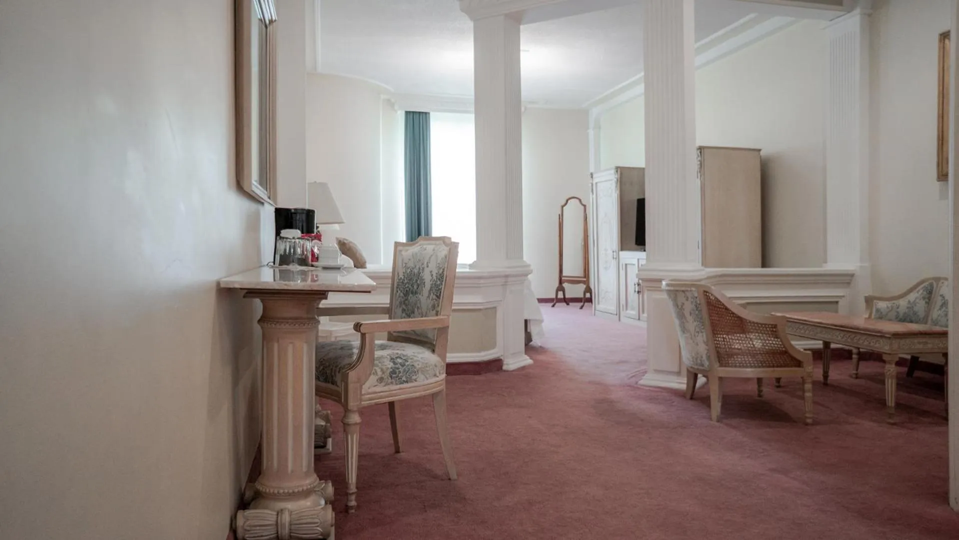 Living room in Hotel Alameda Grand