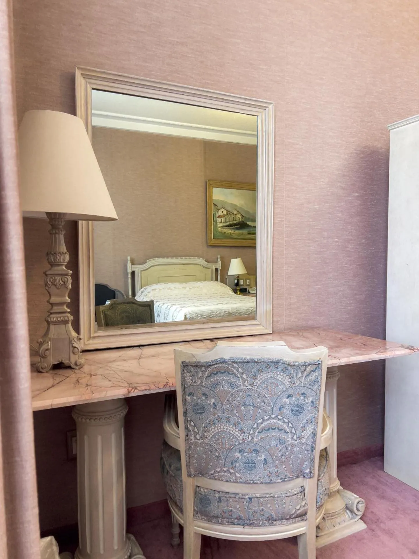 Photo of the whole room, Bed in Hotel Alameda Grand
