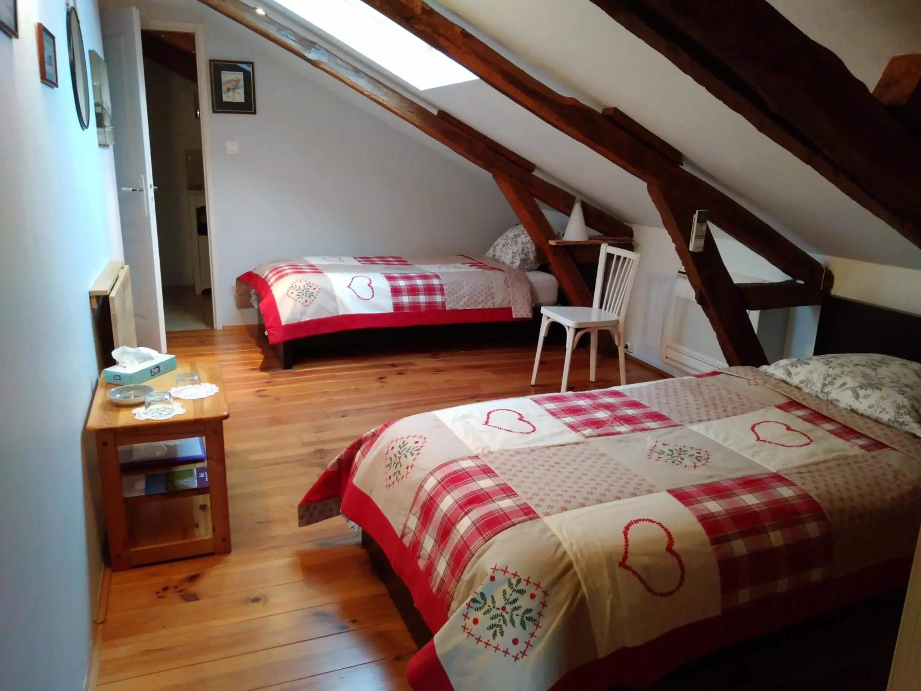 Small Twin Room in Viella Vacances Small Twin Room in Viella Vacances