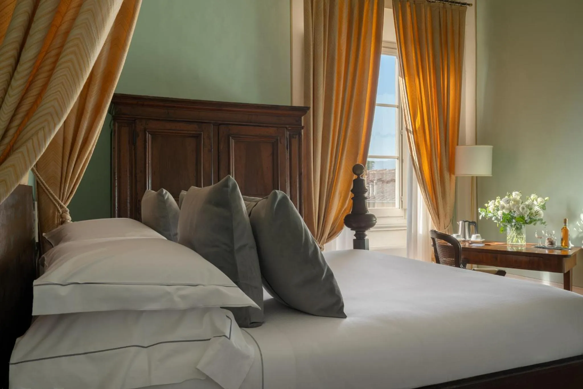 Bed in Loggiato Dei Serviti