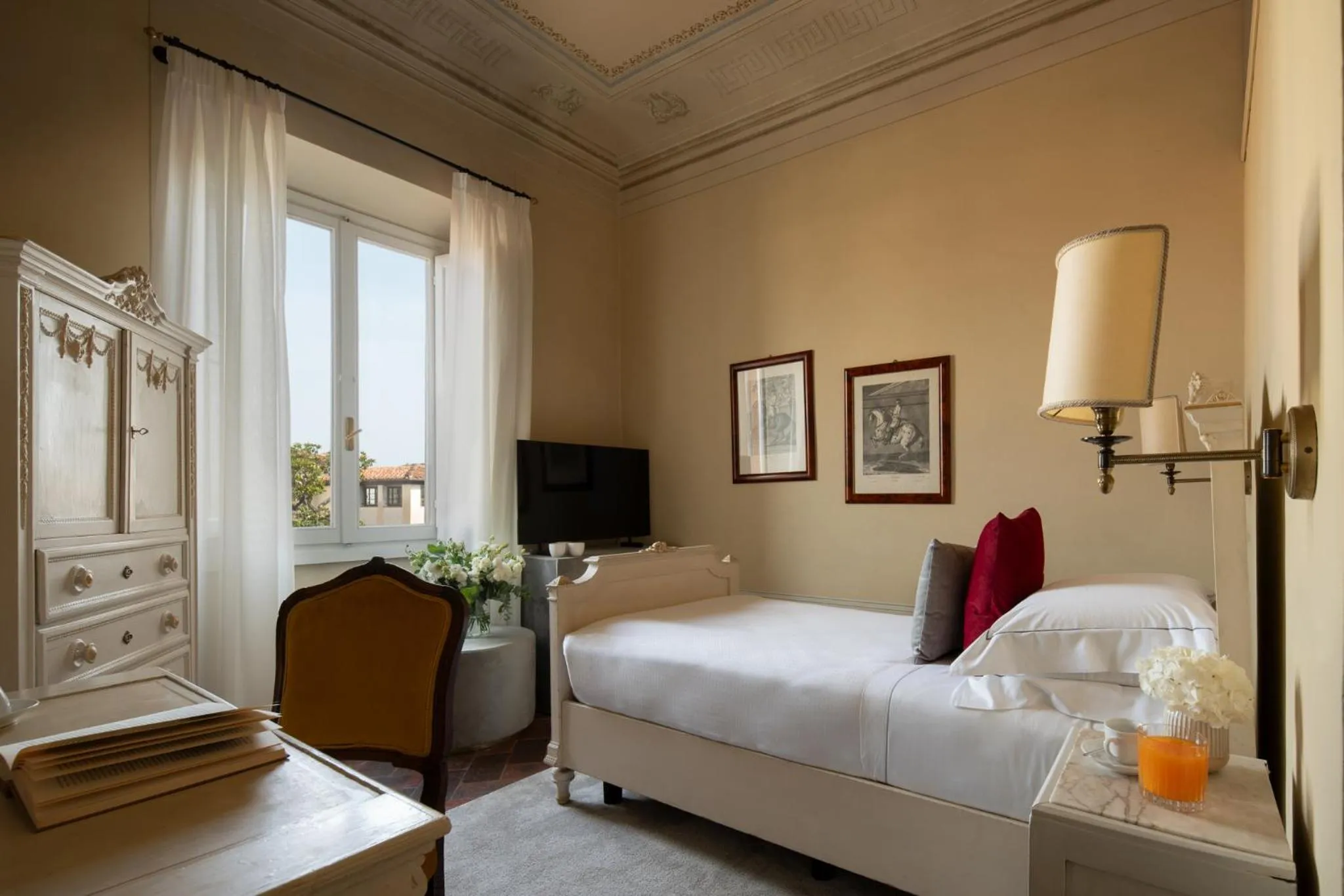 Bed in Loggiato Dei Serviti