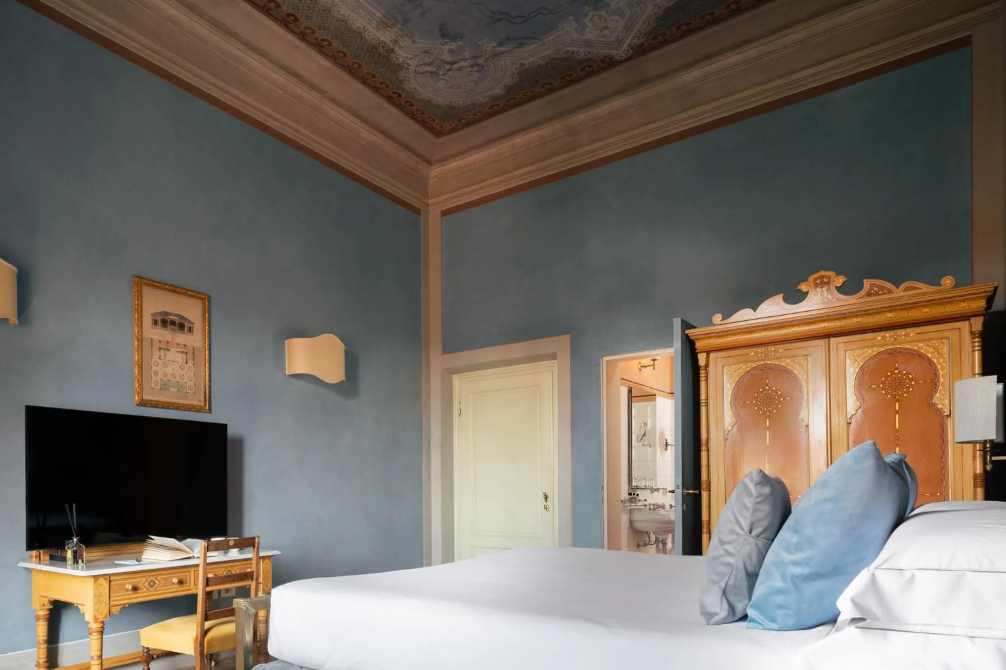 Bed in Loggiato Dei Serviti