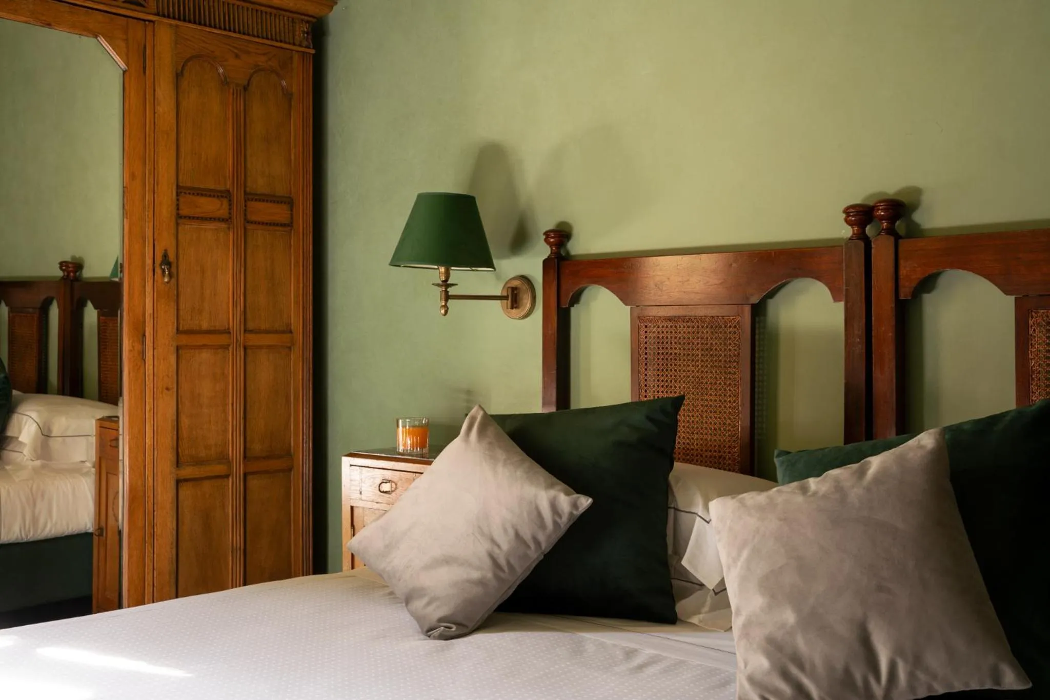 Bedroom, Bed in Loggiato Dei Serviti