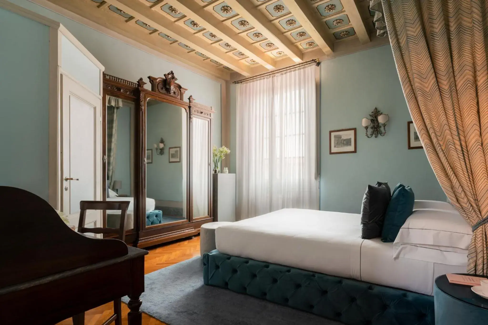 Bedroom, Bed in Loggiato Dei Serviti Bedroom, Bed in Loggiato Dei Serviti