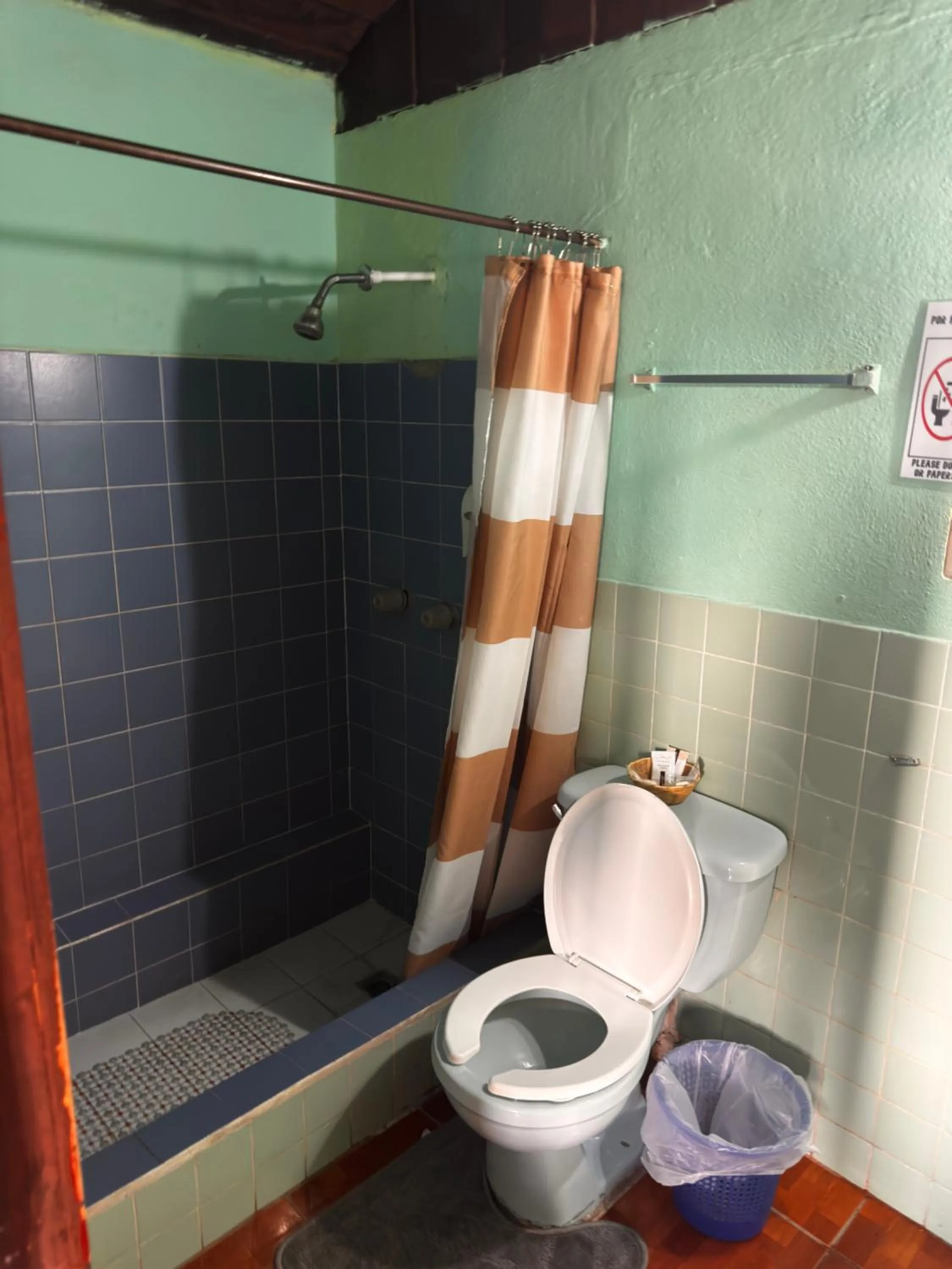 Shower in Hotel Hanna Resort