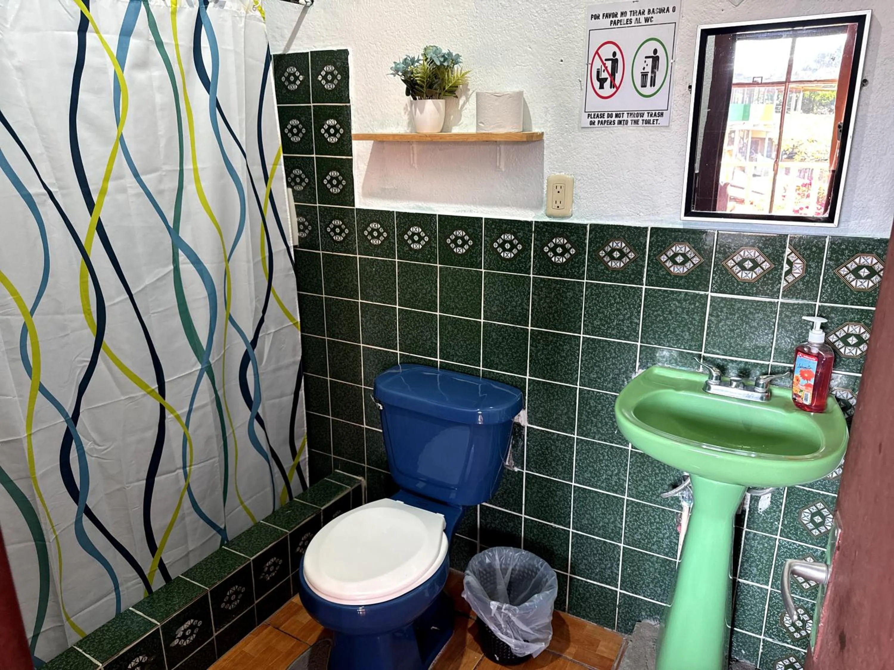 Toilet in Hotel Hanna Resort